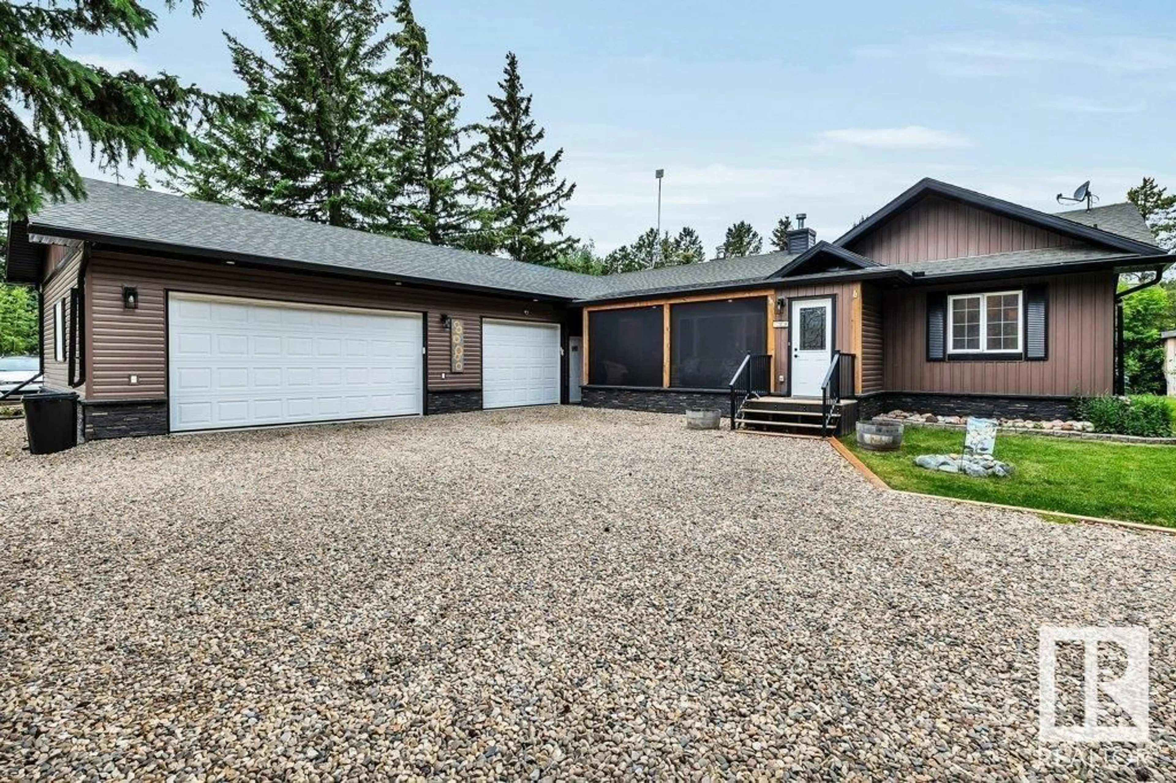 A pic from outside/outdoor area/front of a property/back of a property/a pic from drone, street for 462014 - 156 RNG RD 10, Rural Wetaskiwin County Alberta T0C2V0