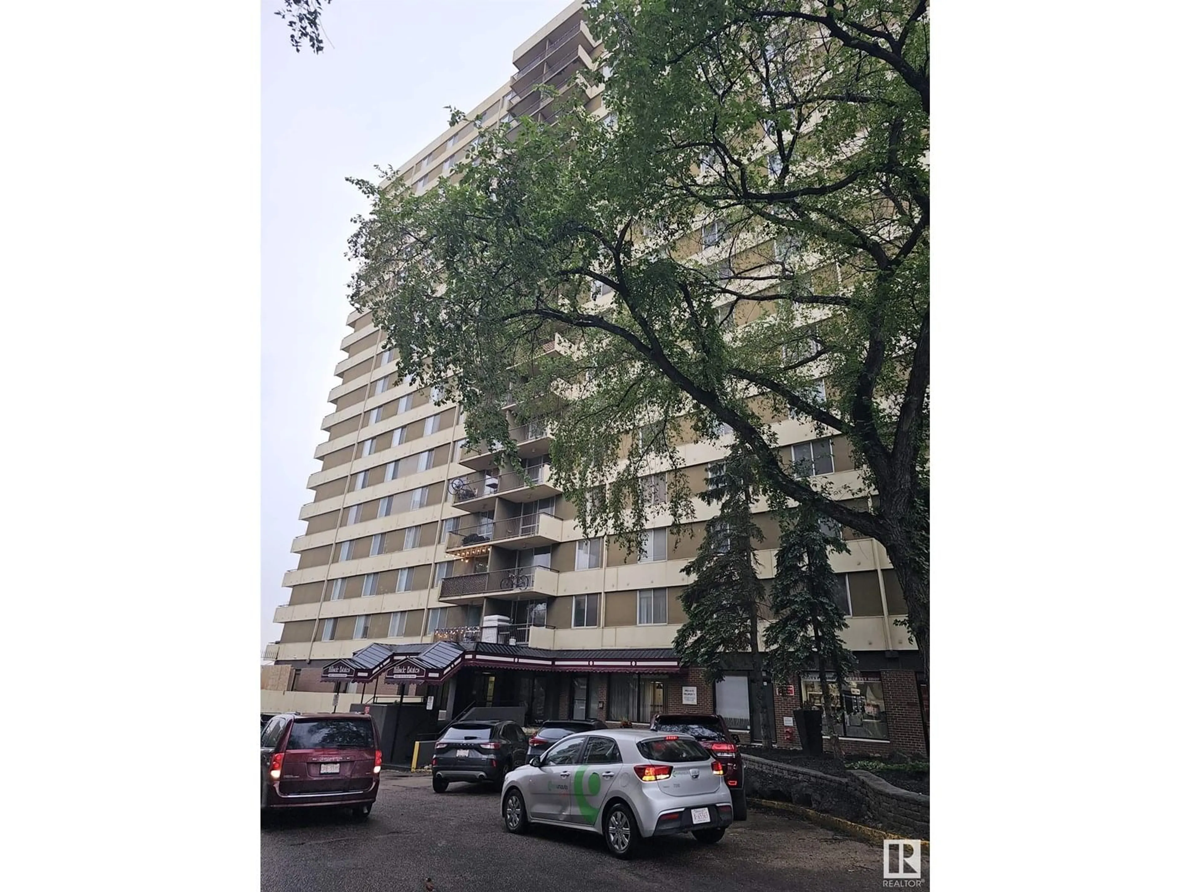 Parking for #807 - 9903 104 ST, Edmonton Alberta T5K0E4