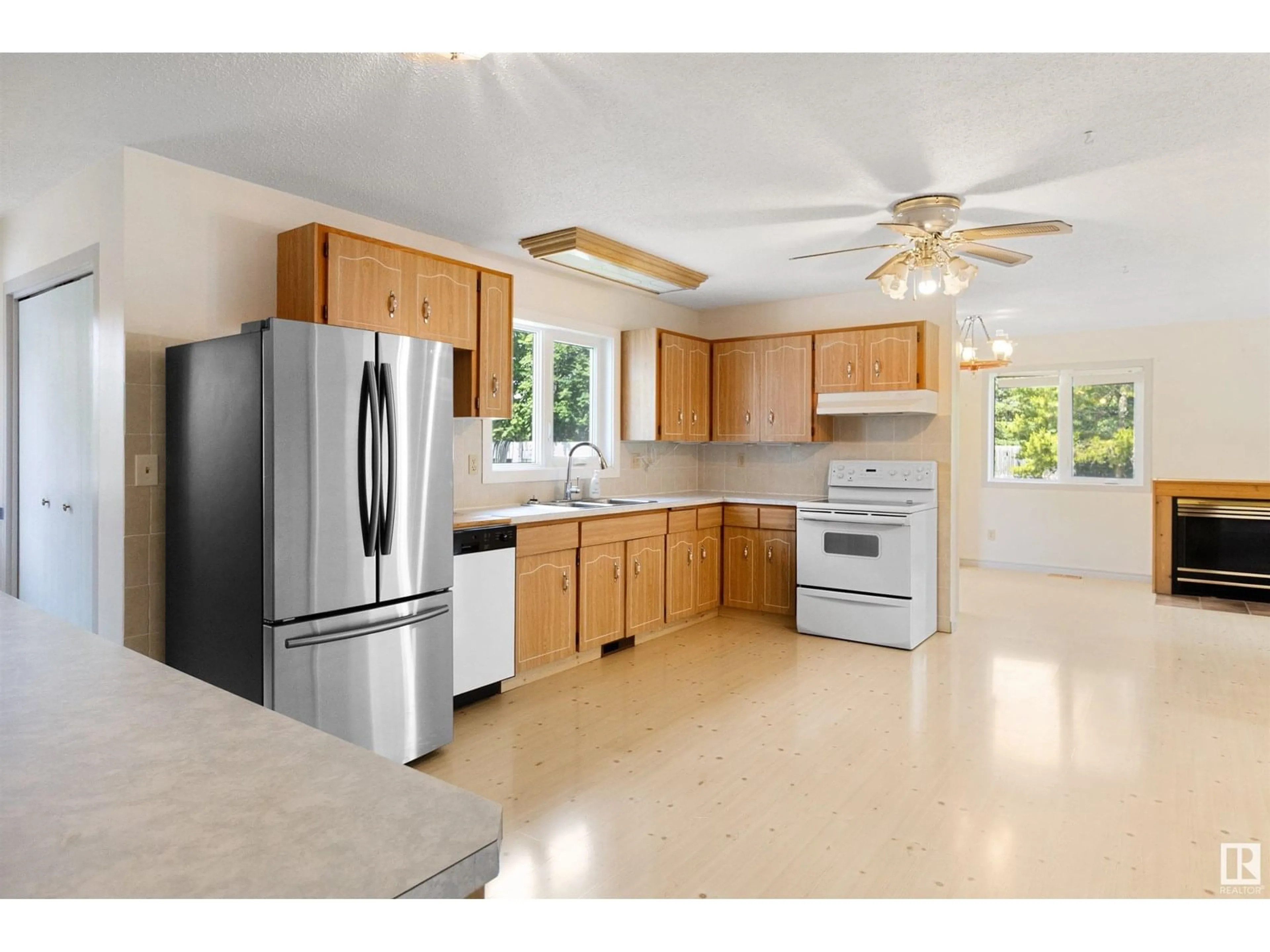 Open concept kitchen, ceramic/tile floor for 20233 TWP ROAD 515 A, Rural Strathcona County Alberta T8G1G2