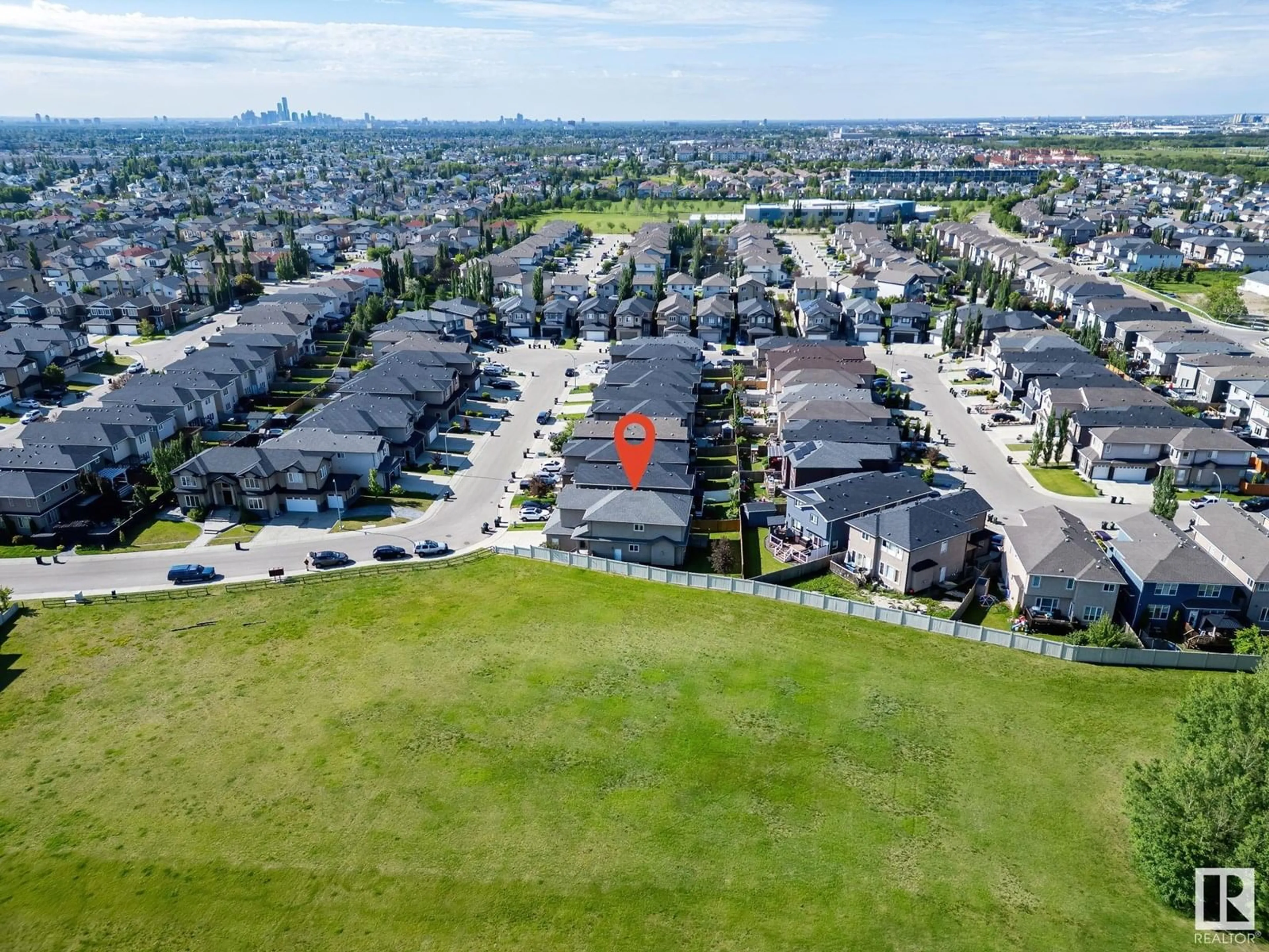 A pic from outside/outdoor area/front of a property/back of a property/a pic from drone, unknown for 16268 137 ST, Edmonton Alberta T6V0J7