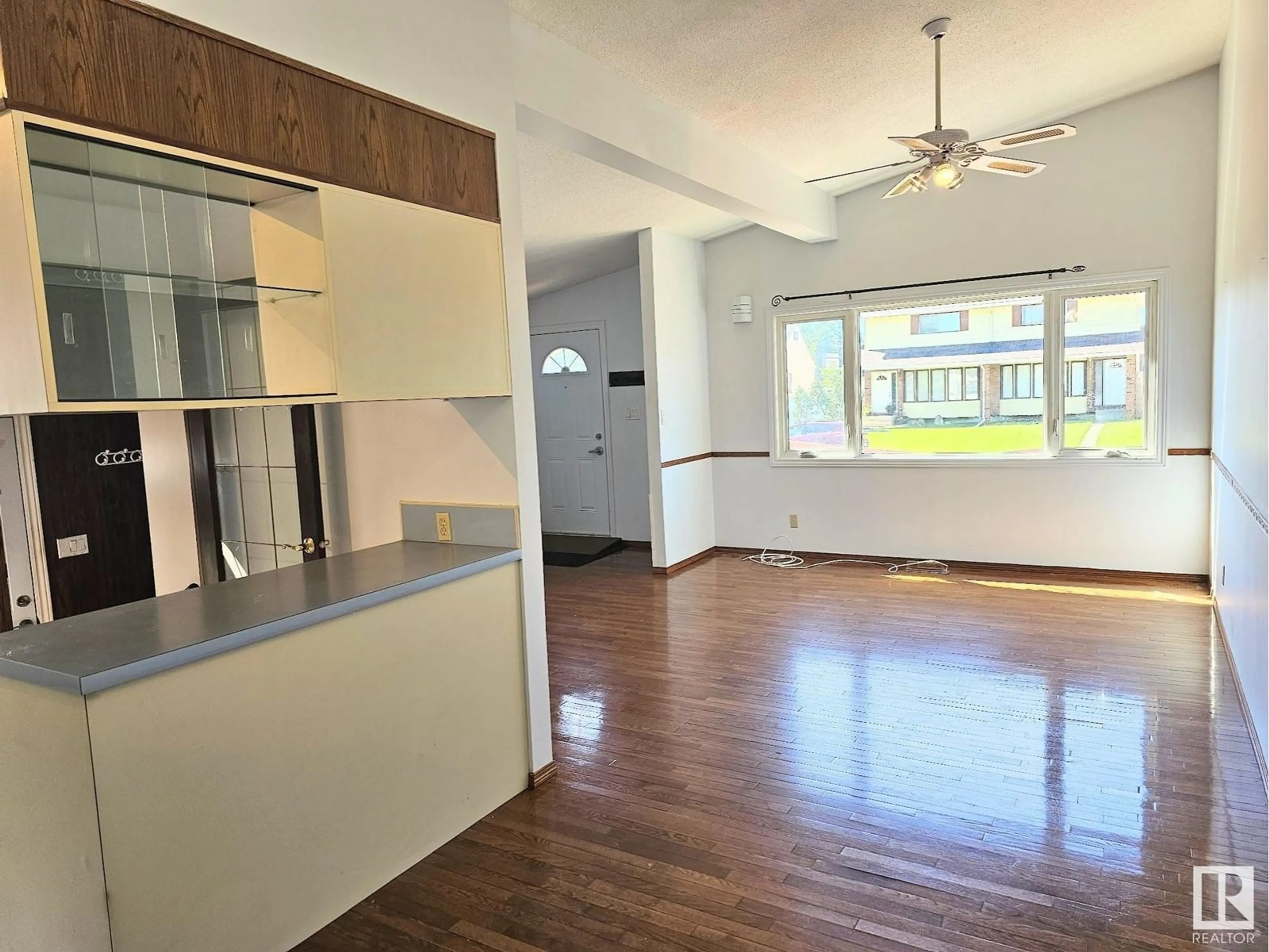 Open concept kitchen, unknown for 7312 83 AV, Edmonton Alberta T6B0G6