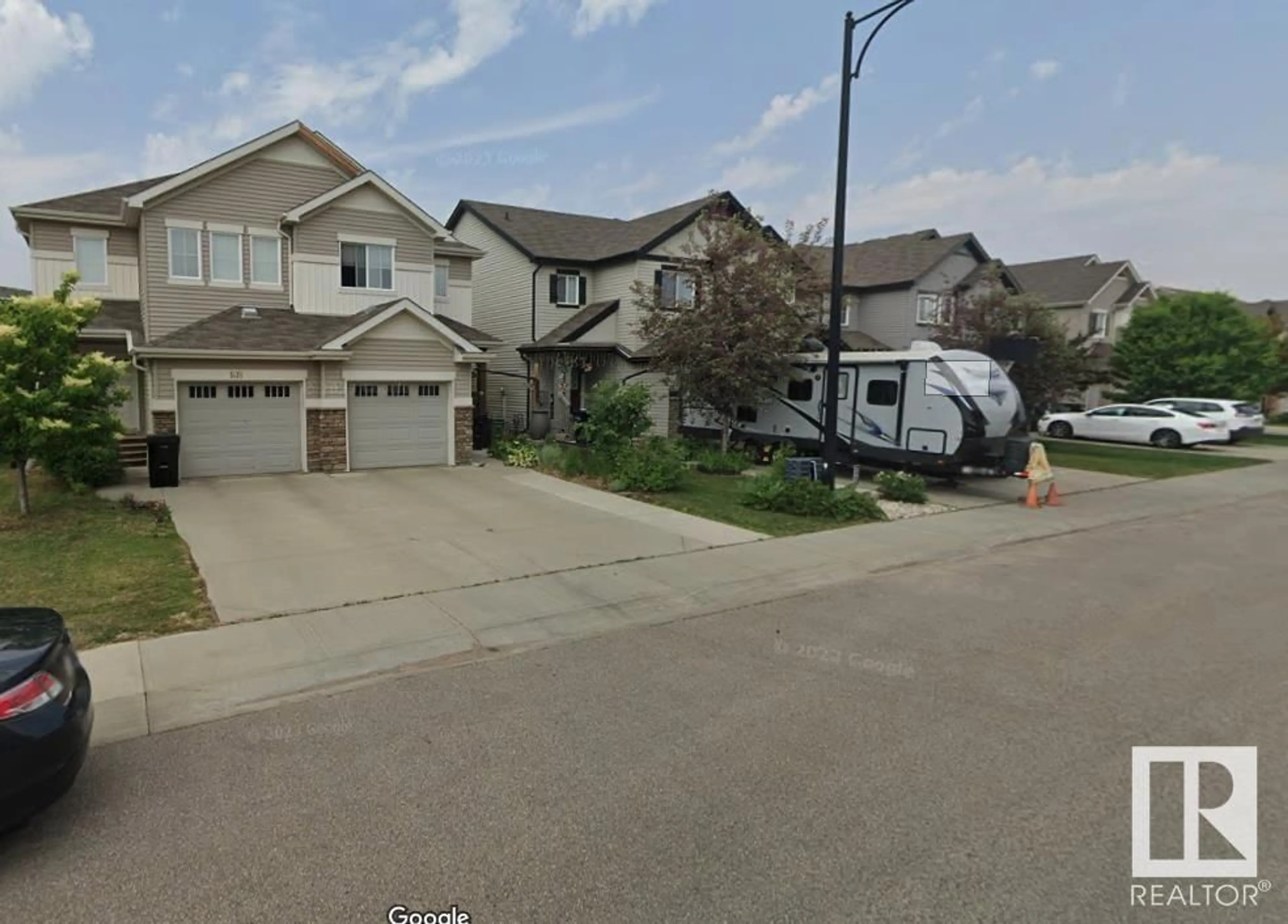 Unknown for SW - 1418 60 ST, Edmonton Alberta T6X0V8