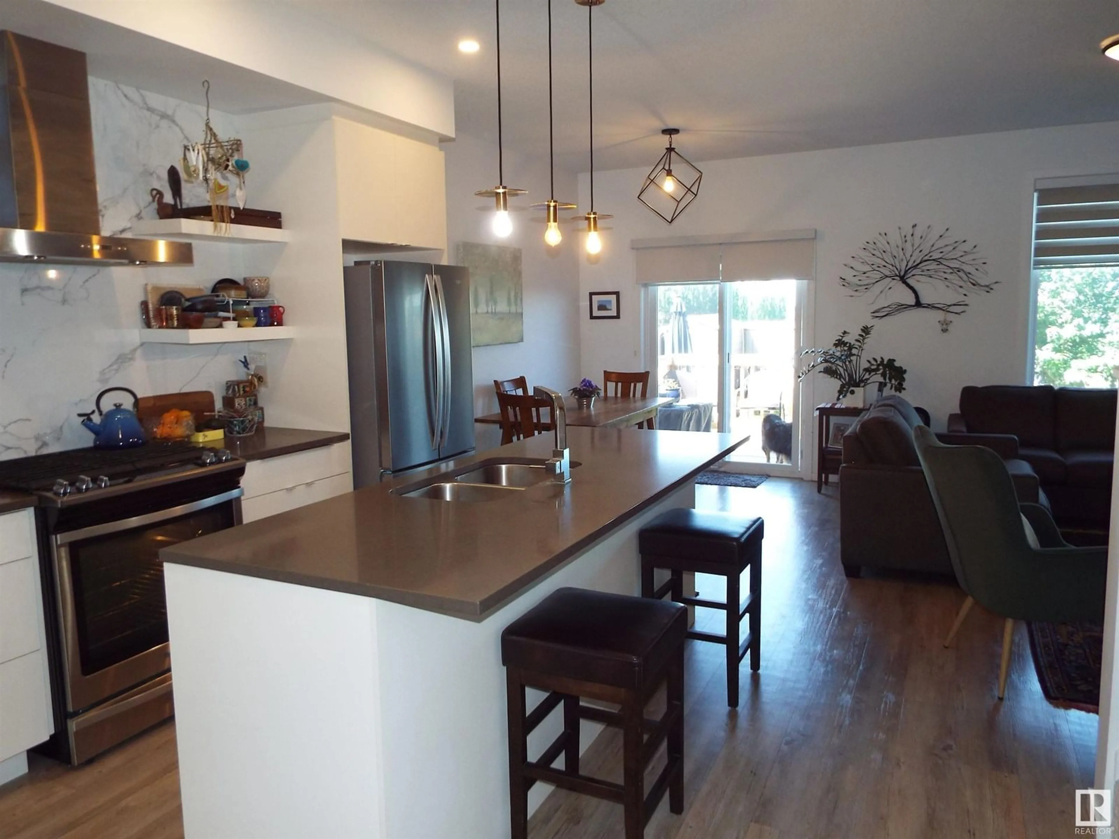 Open concept kitchen, unknown for 4706 67 ST, Beaumont Alberta T4X1Z9