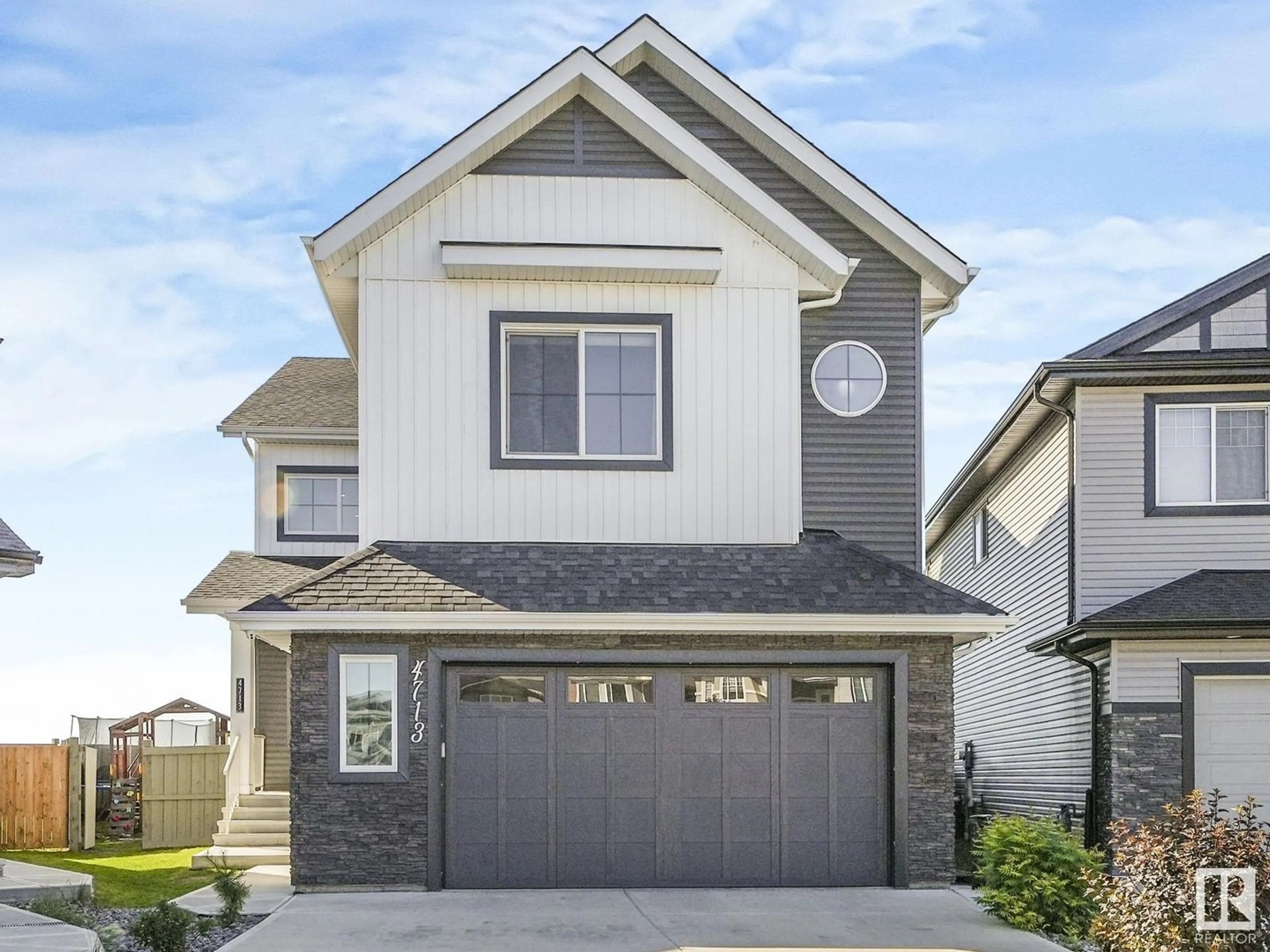 Home with vinyl exterior material, street for SW - 4713 CHARLES BAY BA, Edmonton Alberta T6W3H1