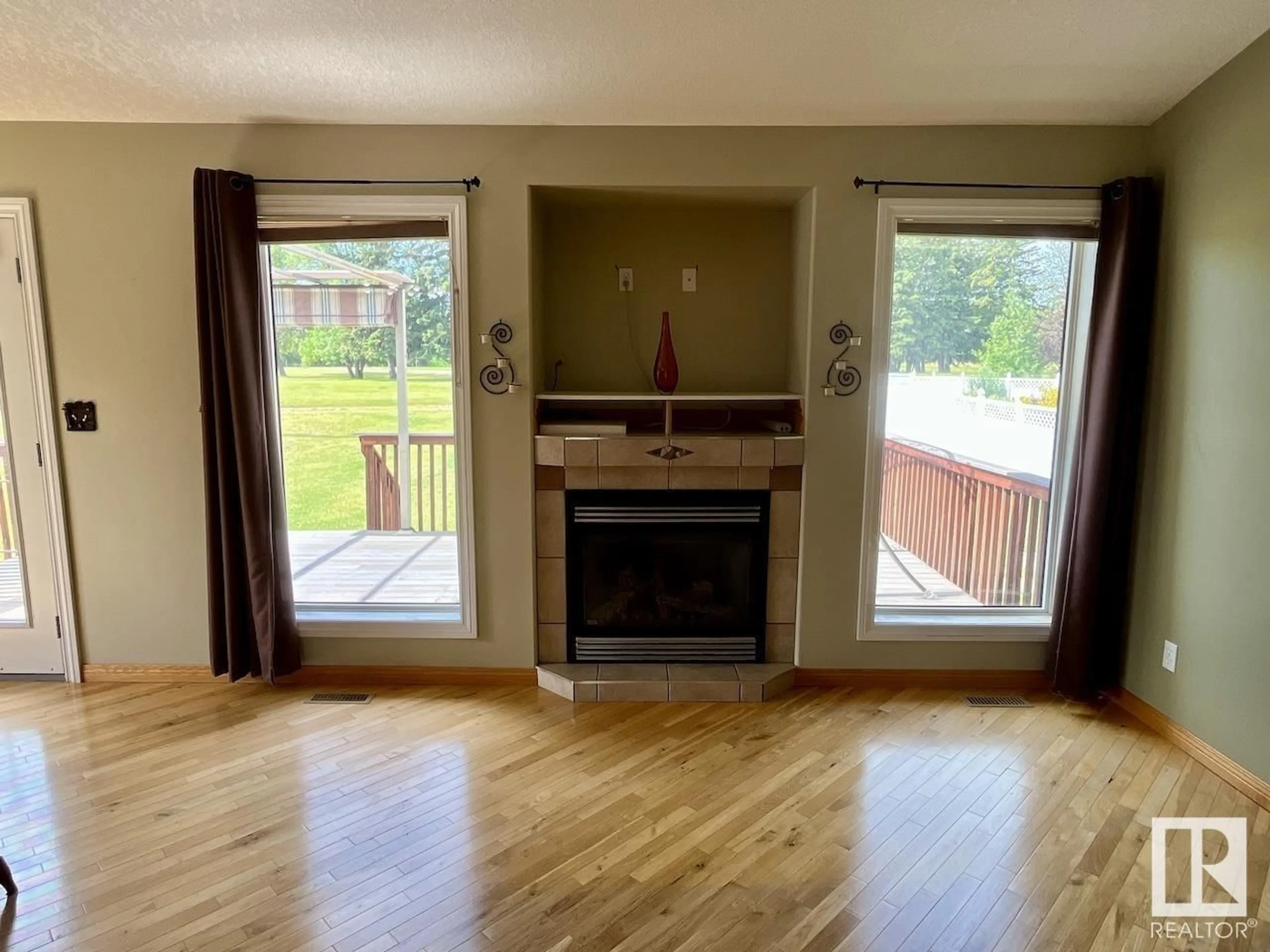 A pic of a room for 121 NORTHBEND DR, Wetaskiwin Alberta T9A3L4
