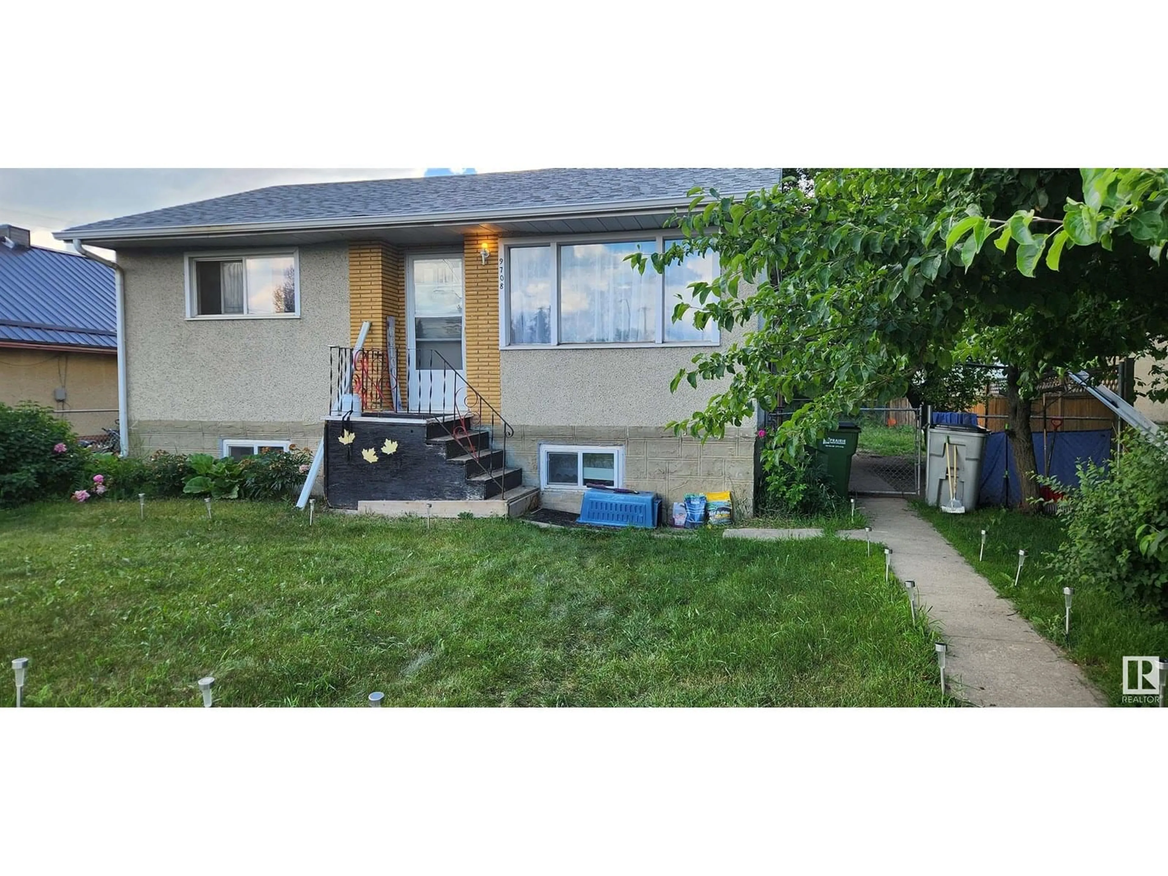 Unknown for 9708 107 ST, Westlock Alberta T7P1R5