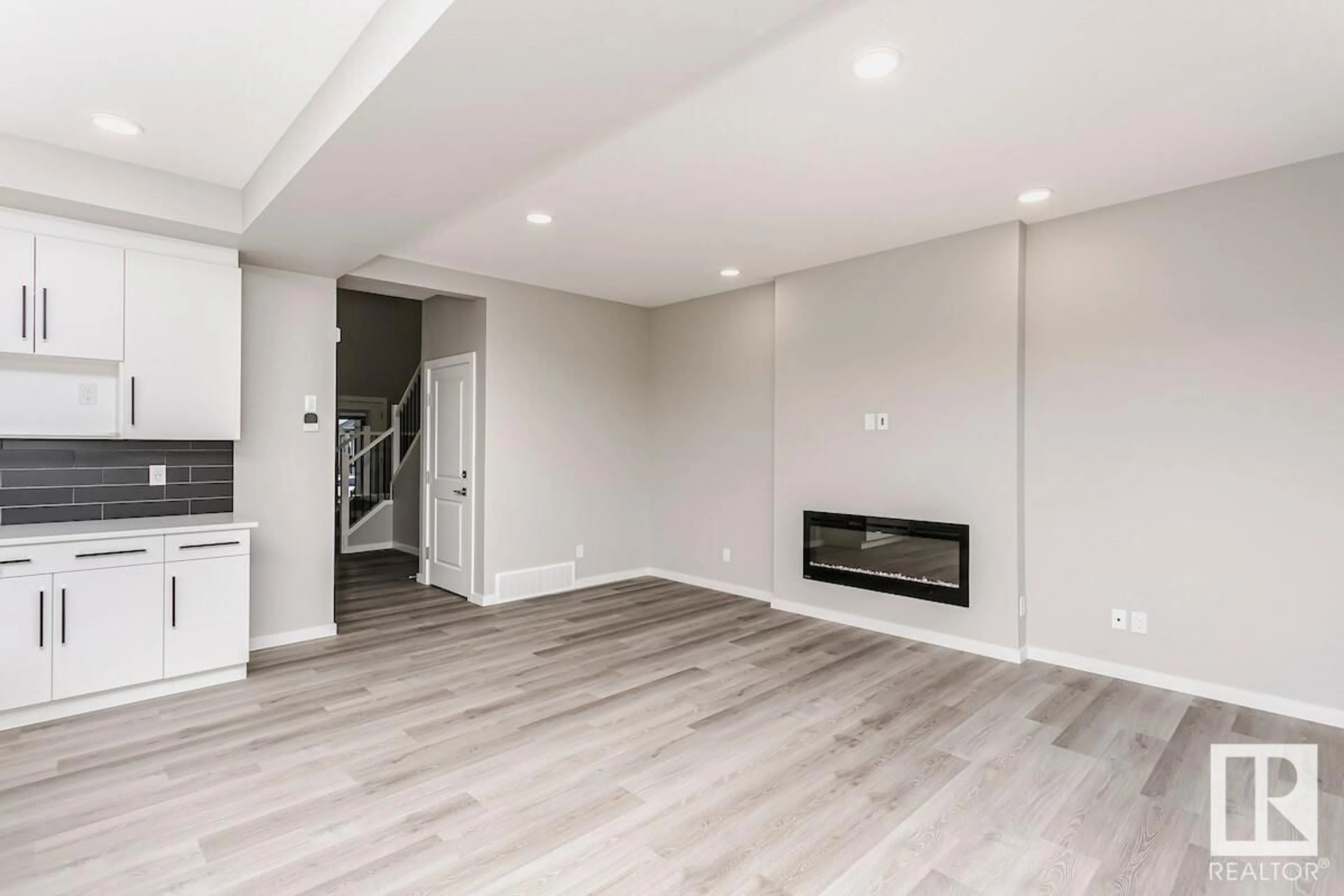 A pic of a room for 7207 182 AV, Edmonton Alberta T5Z0J1