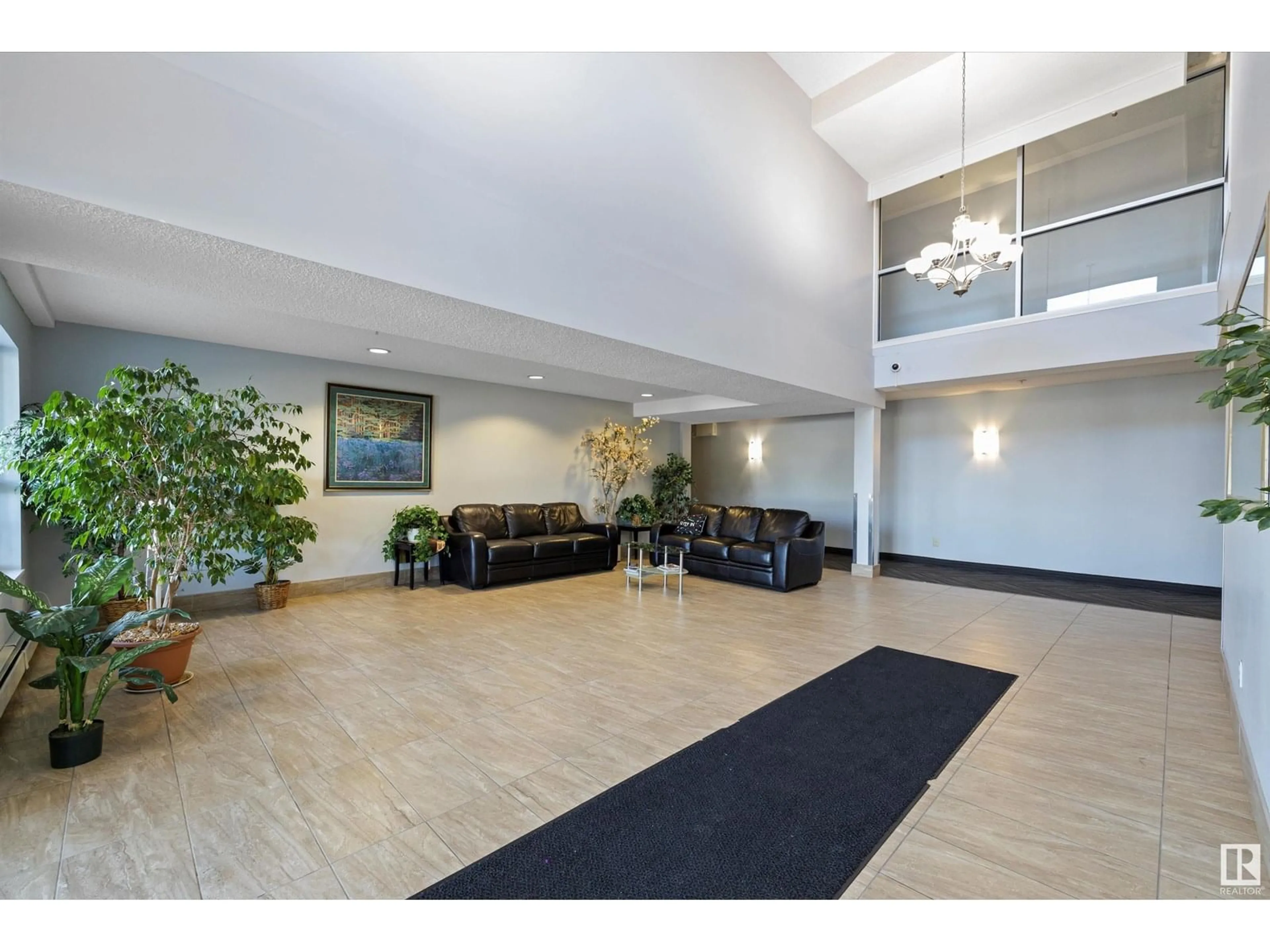 Lobby for 326 17404 64 AV NW, Edmonton Alberta T5T6X4