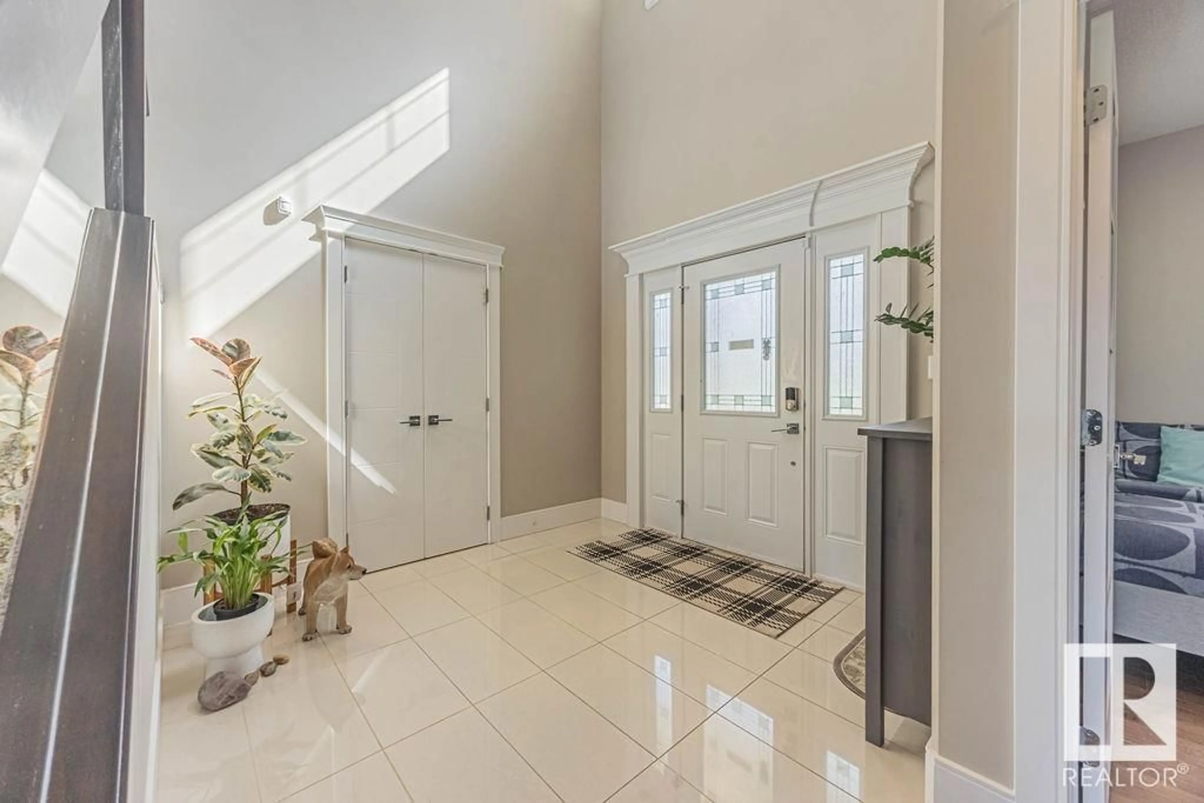 Indoor entryway for SW - 4136 CHARLES LINK LI, Edmonton Alberta T6W0Z5