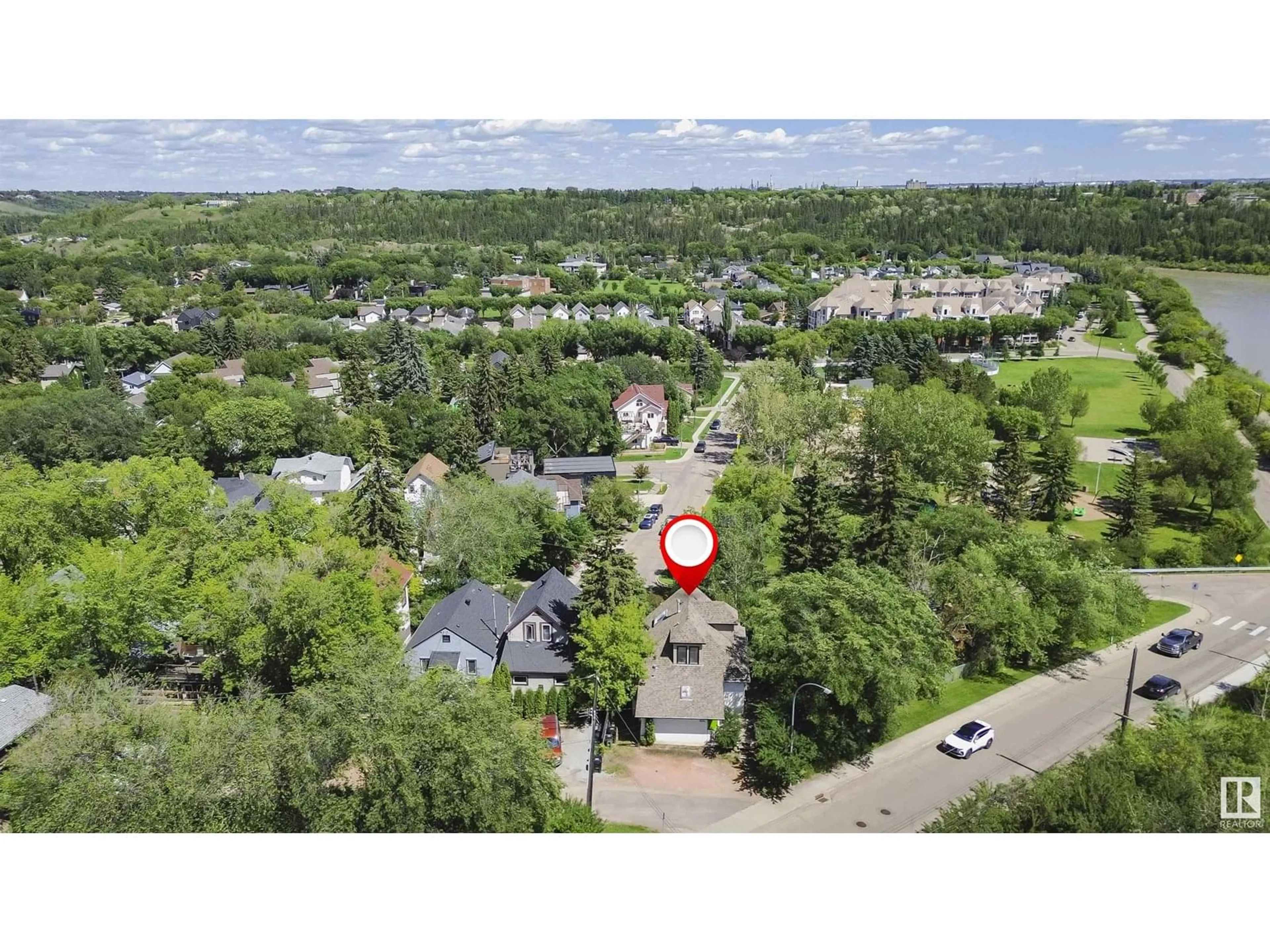 A pic from outside/outdoor area/front of a property/back of a property/a pic from drone, unknown for 9334 CAMERON AV, Edmonton Alberta T5H3R6