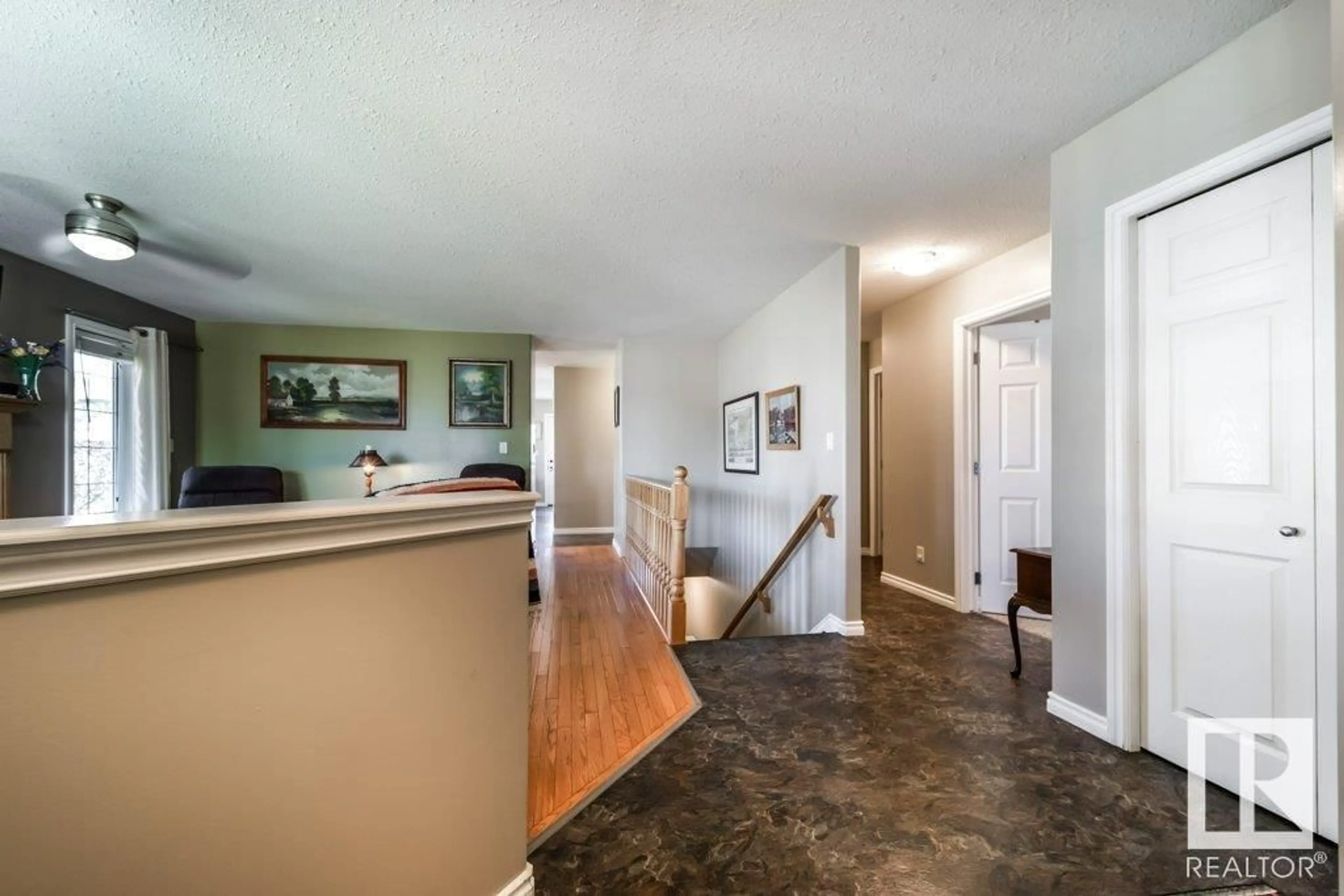 Indoor foyer for 14 WOODS, Leduc Alberta T9E8K3