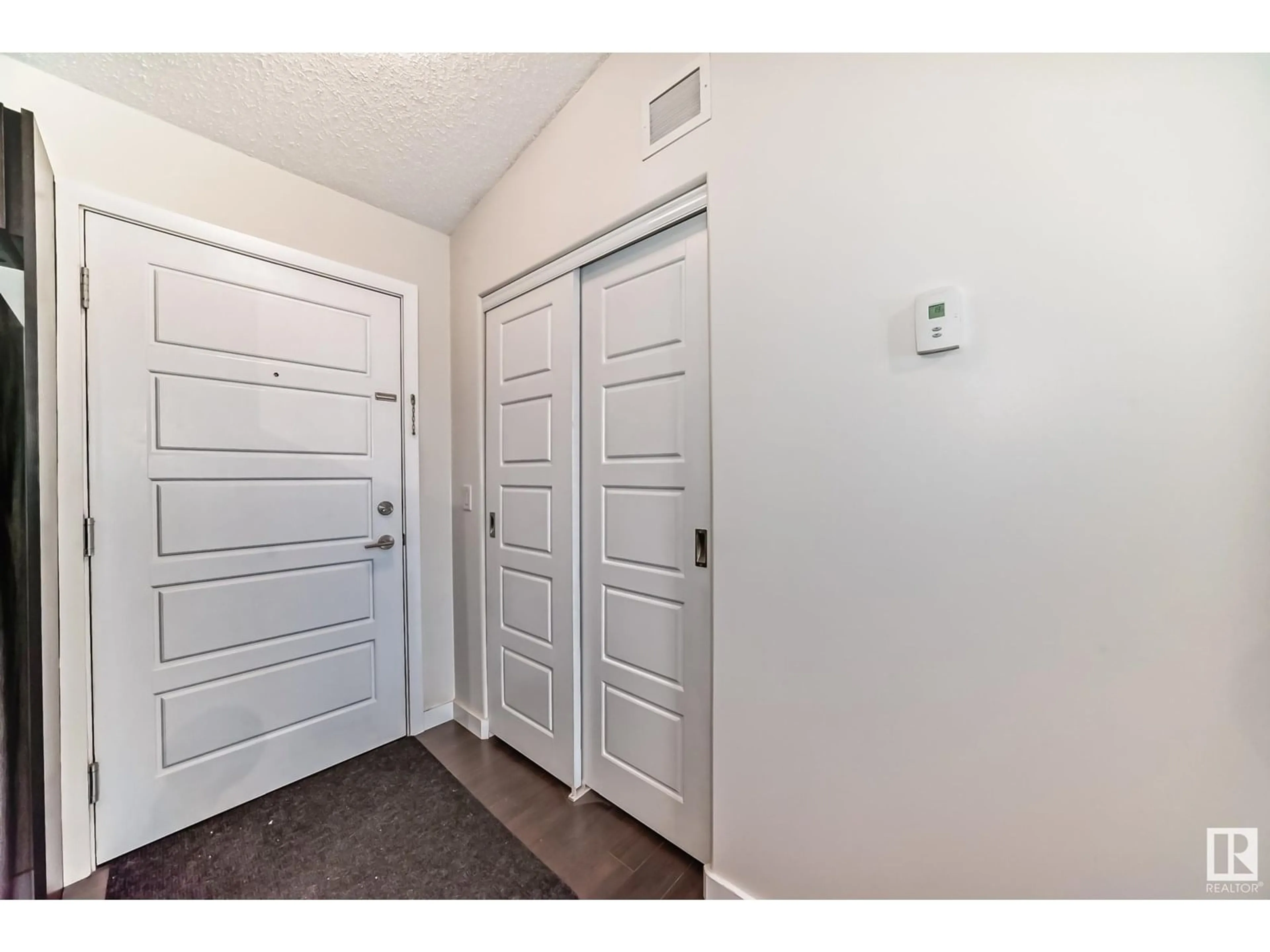 Indoor entryway for #406 - 14808 125 ST, Edmonton Alberta T5X0G1