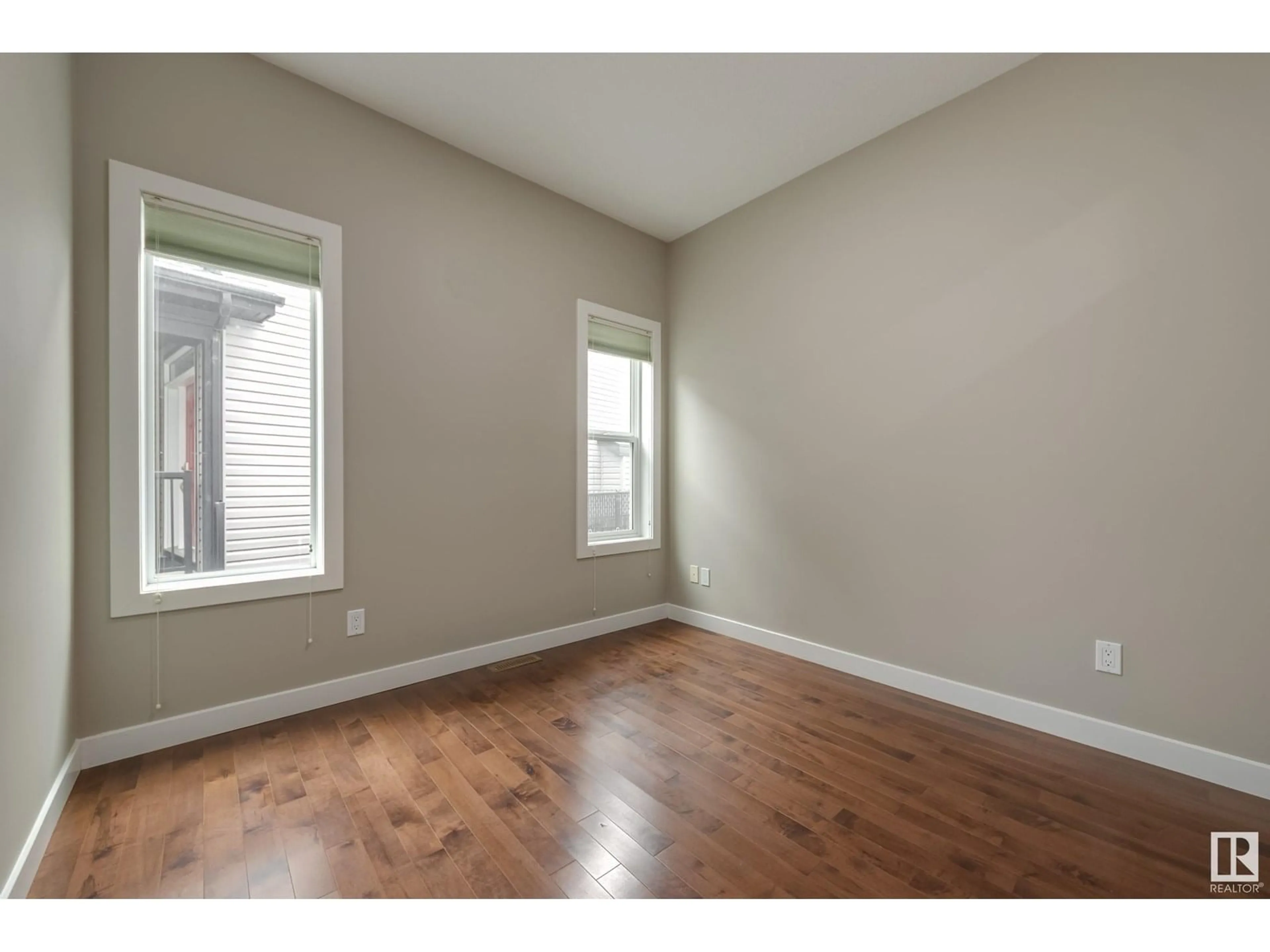 A pic of a room for 5911 168 AV, Edmonton Alberta T5Y0P4