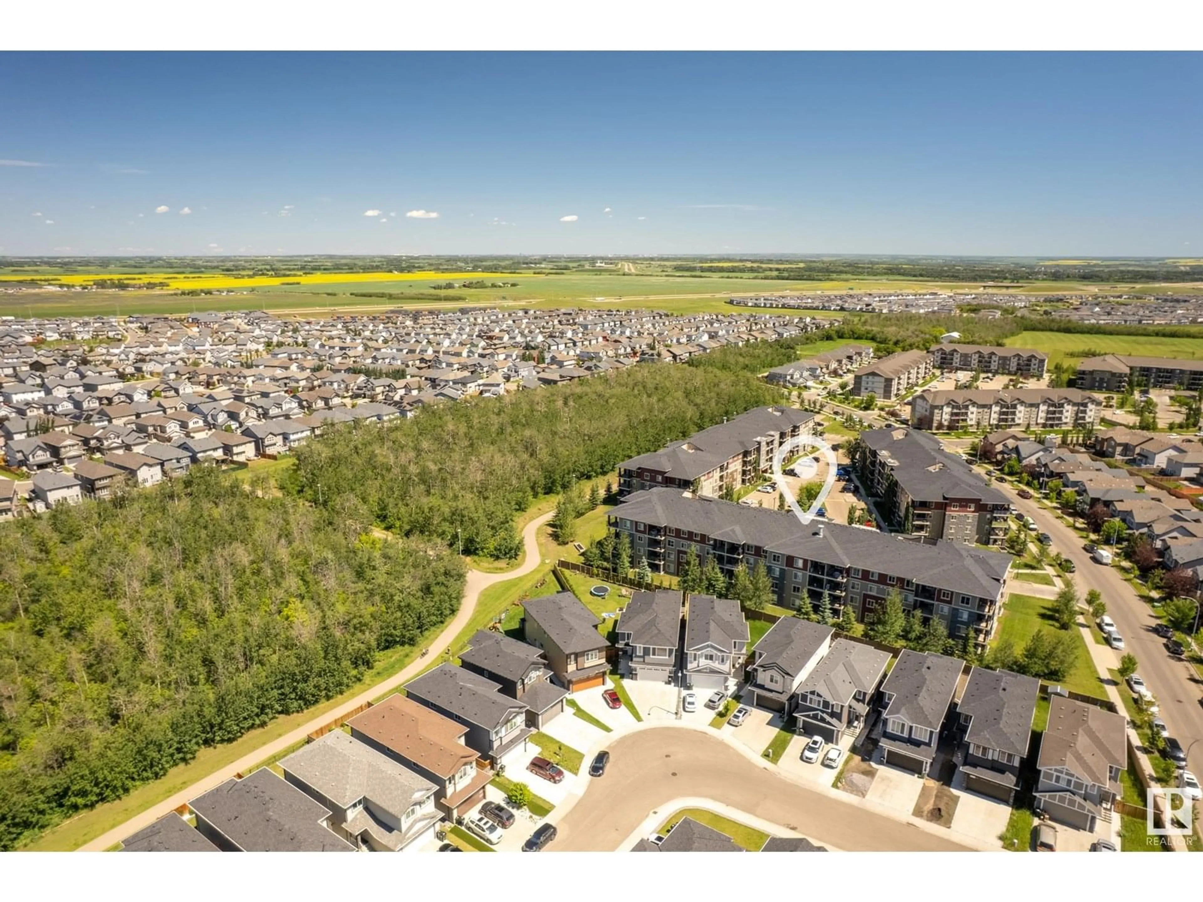 A pic from outside/outdoor area/front of a property/back of a property/a pic from drone, unknown for 404 - 1060 MCCONACHIE BV, Edmonton Alberta T5Y0W9