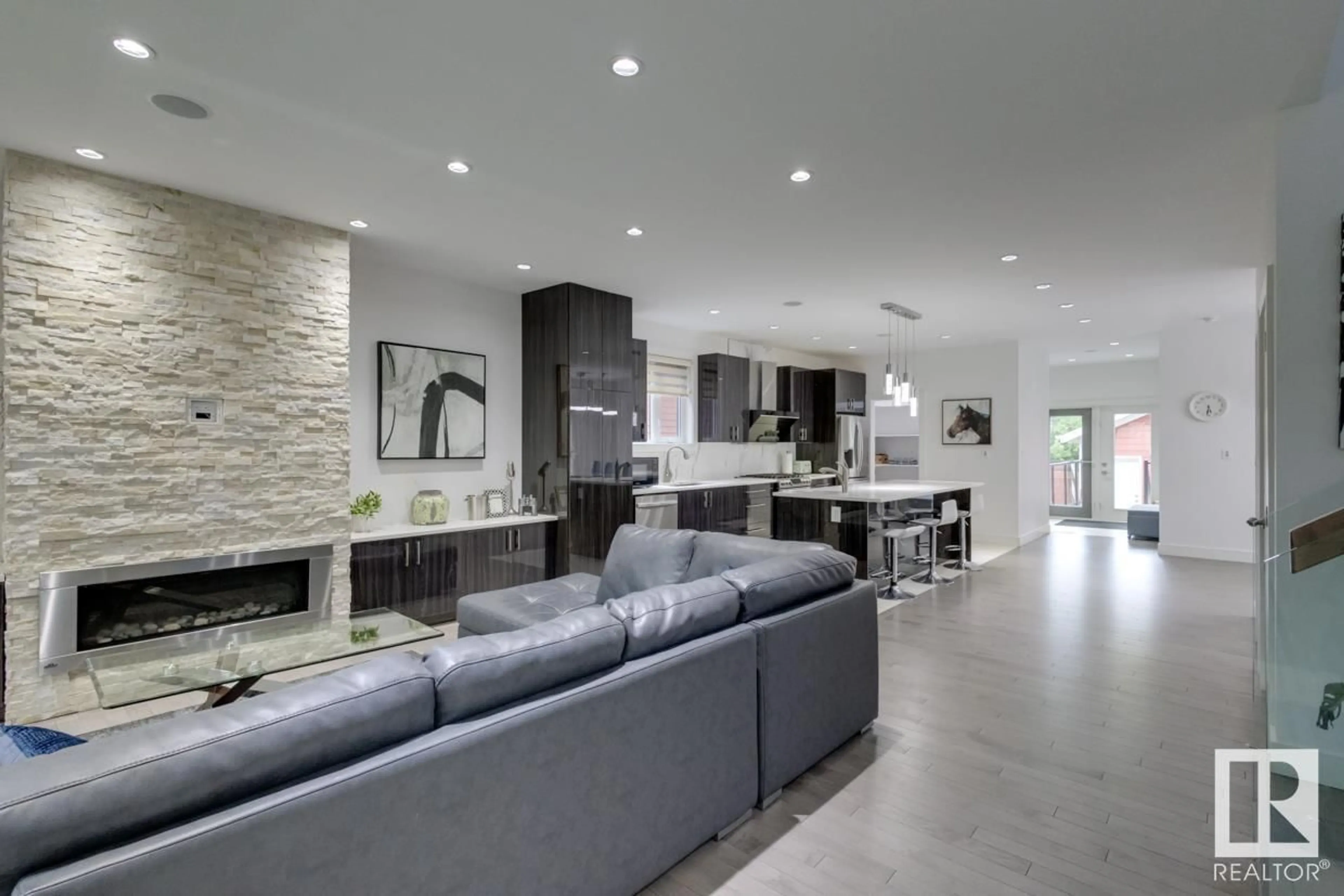 Open concept kitchen, unknown for NW - 11045 85 AV, Edmonton Alberta T6G0W5