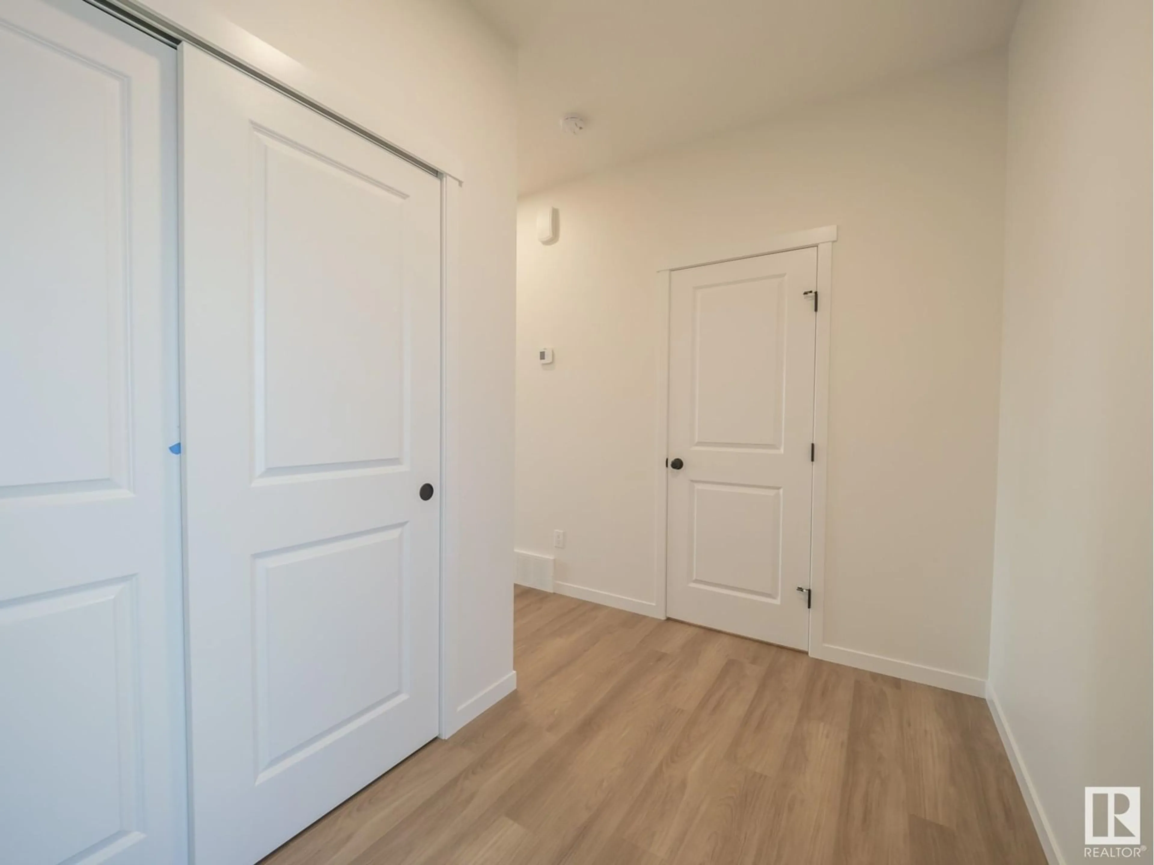 Unknown for NW - 22403 90 AV, Edmonton Alberta T5T7X2