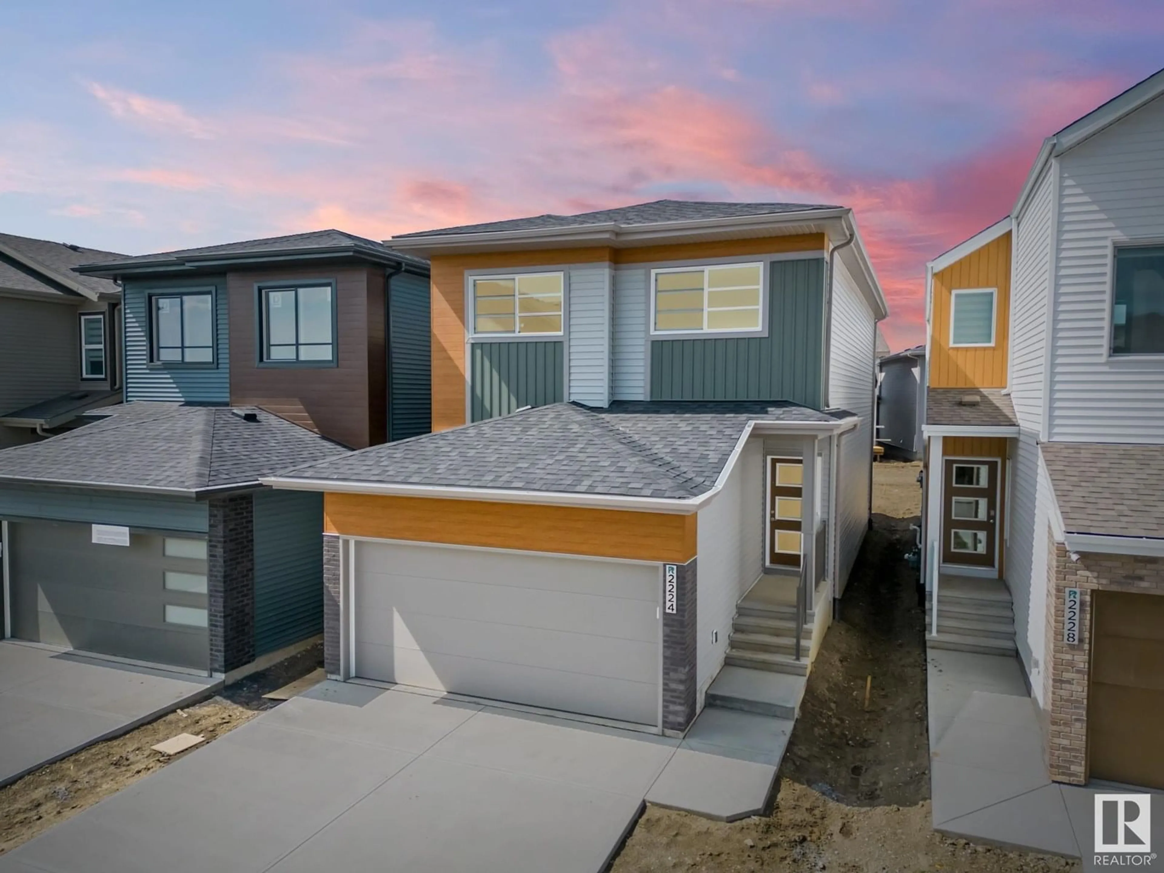 A pic from outside/outdoor area/front of a property/back of a property/a pic from drone, street for 2224 193 ST, Edmonton Alberta T6M1P9