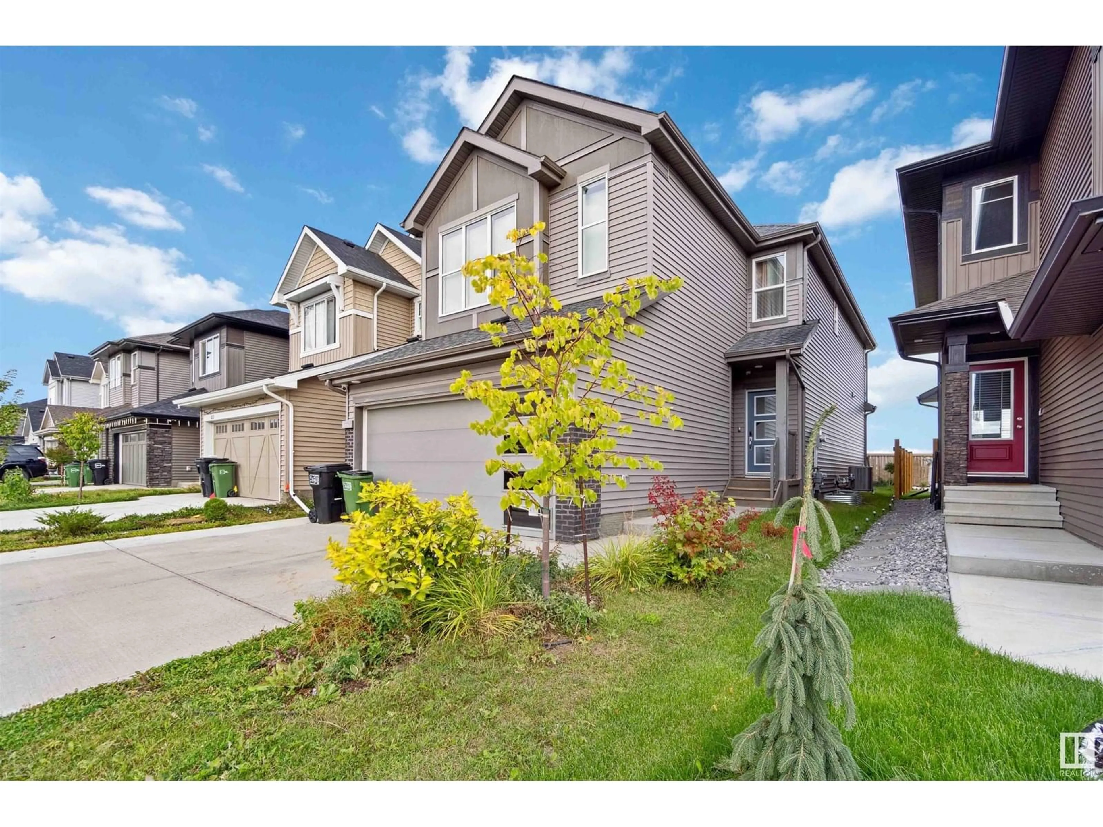 A pic from outside/outdoor area/front of a property/back of a property/a pic from drone, street for 22620 96 AV NW, Edmonton Alberta T5T7K7