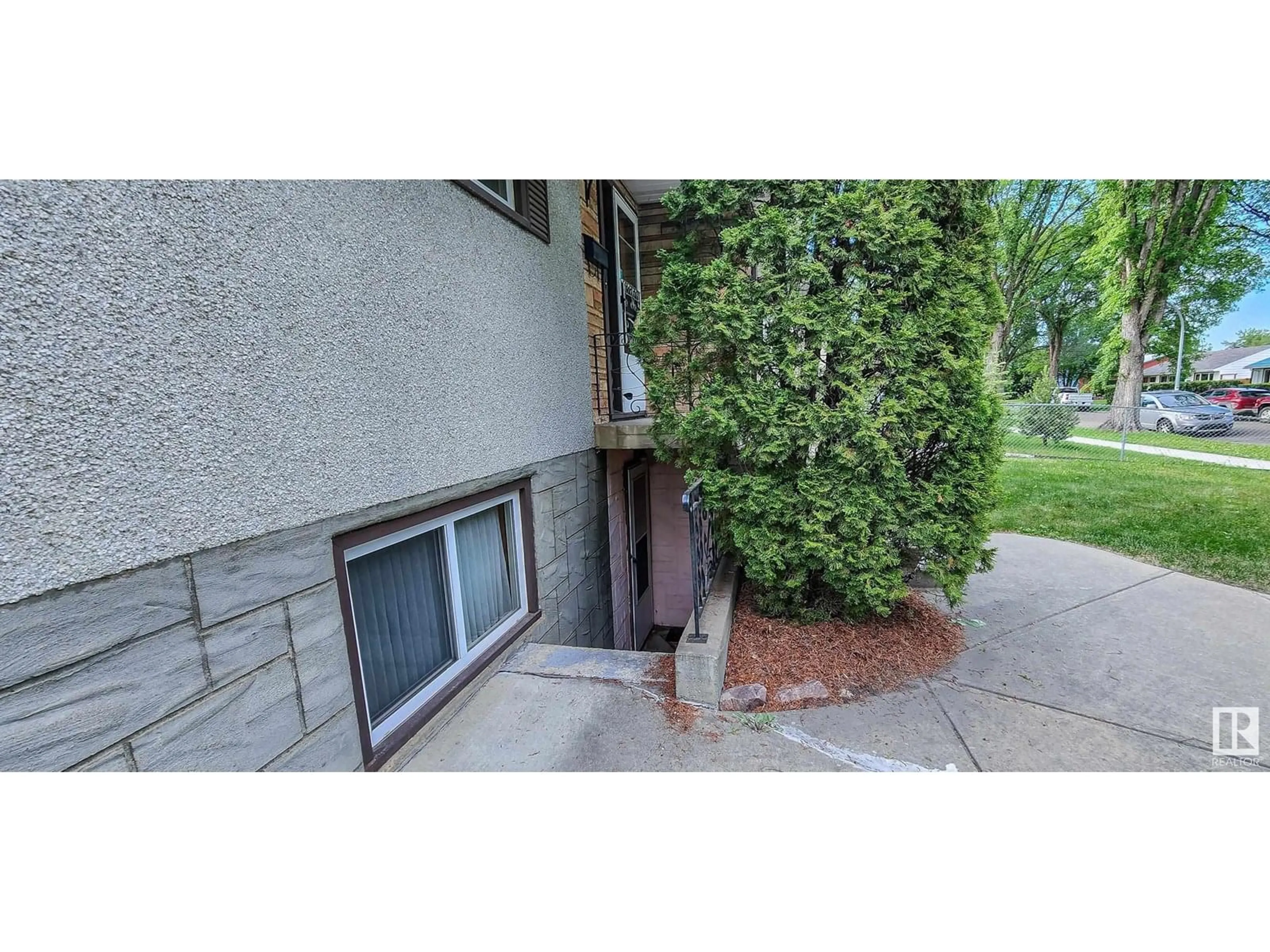 Unknown for 12908 104 ST, Edmonton Alberta T5E4N9