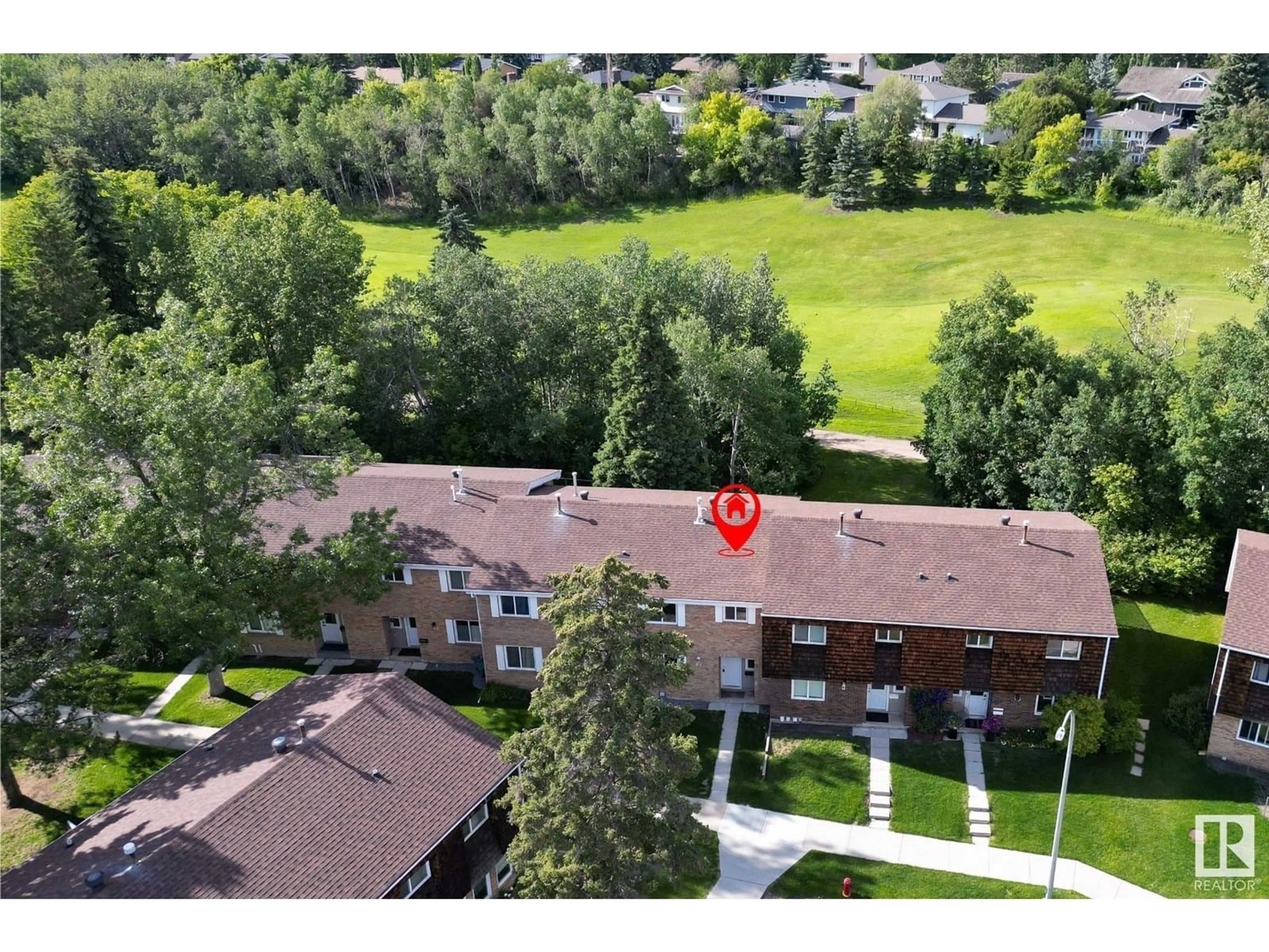 A pic from outside/outdoor area/front of a property/back of a property/a pic from drone, unknown for 87 GREAT OA, Sherwood Park Alberta T8A0V8