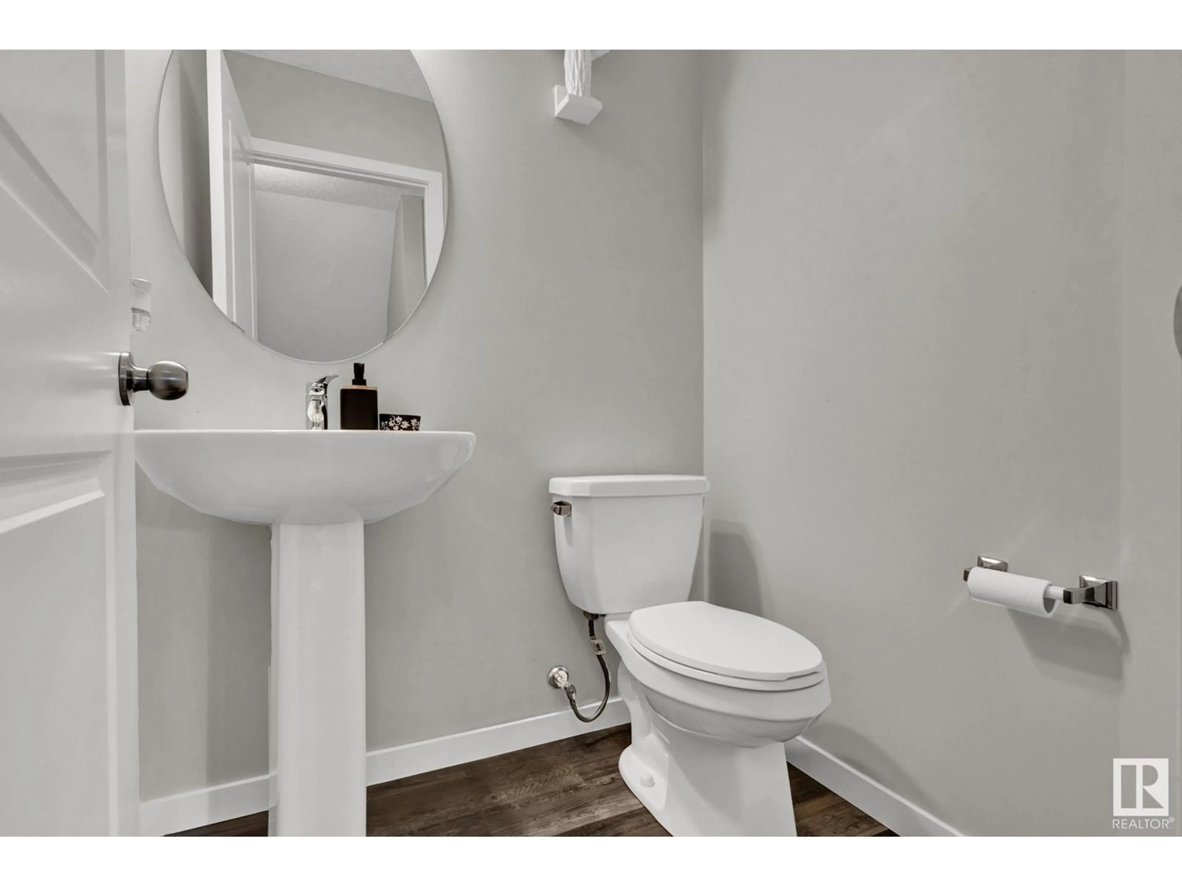 Standard bathroom, unknown for #45 - 2905 141 ST, Edmonton Alberta T6W3M4