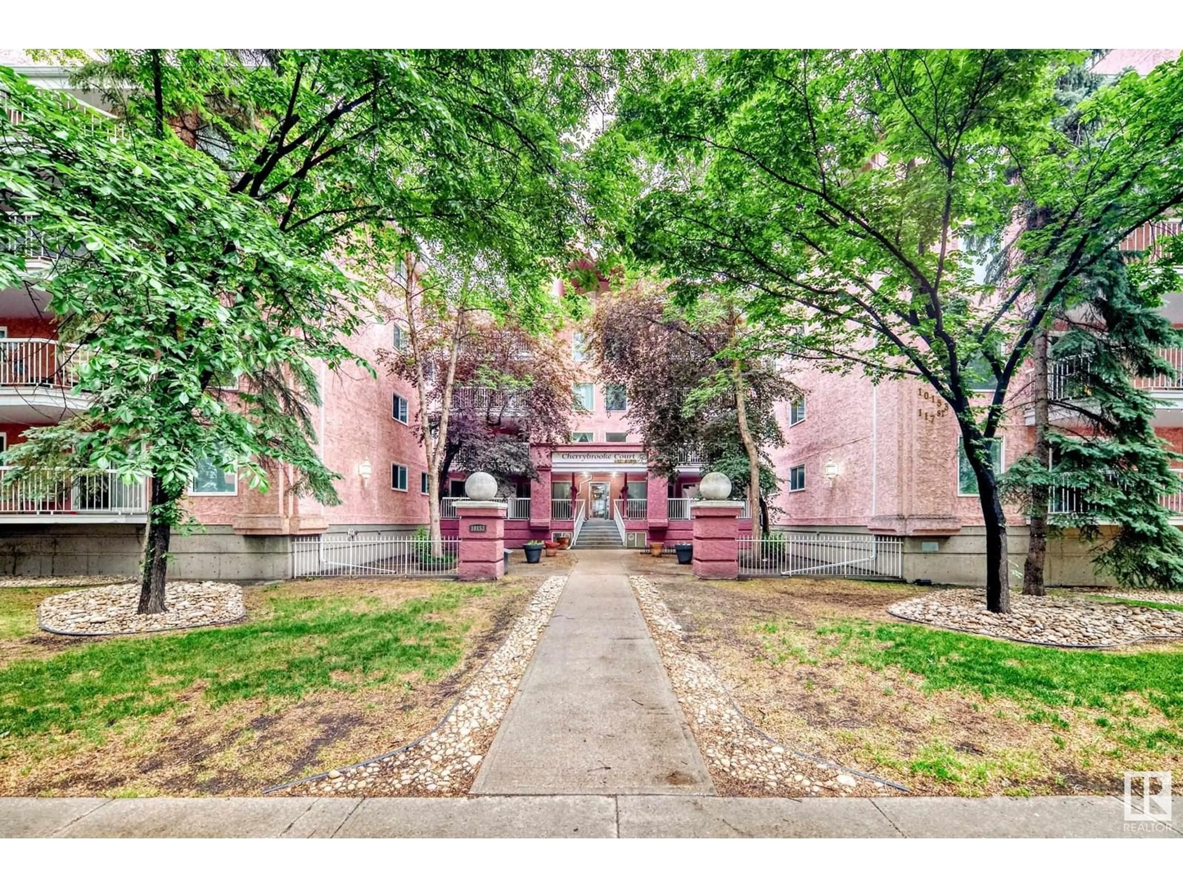 Unknown for #308 - 10153 117 ST, Edmonton Alberta T5K1X5