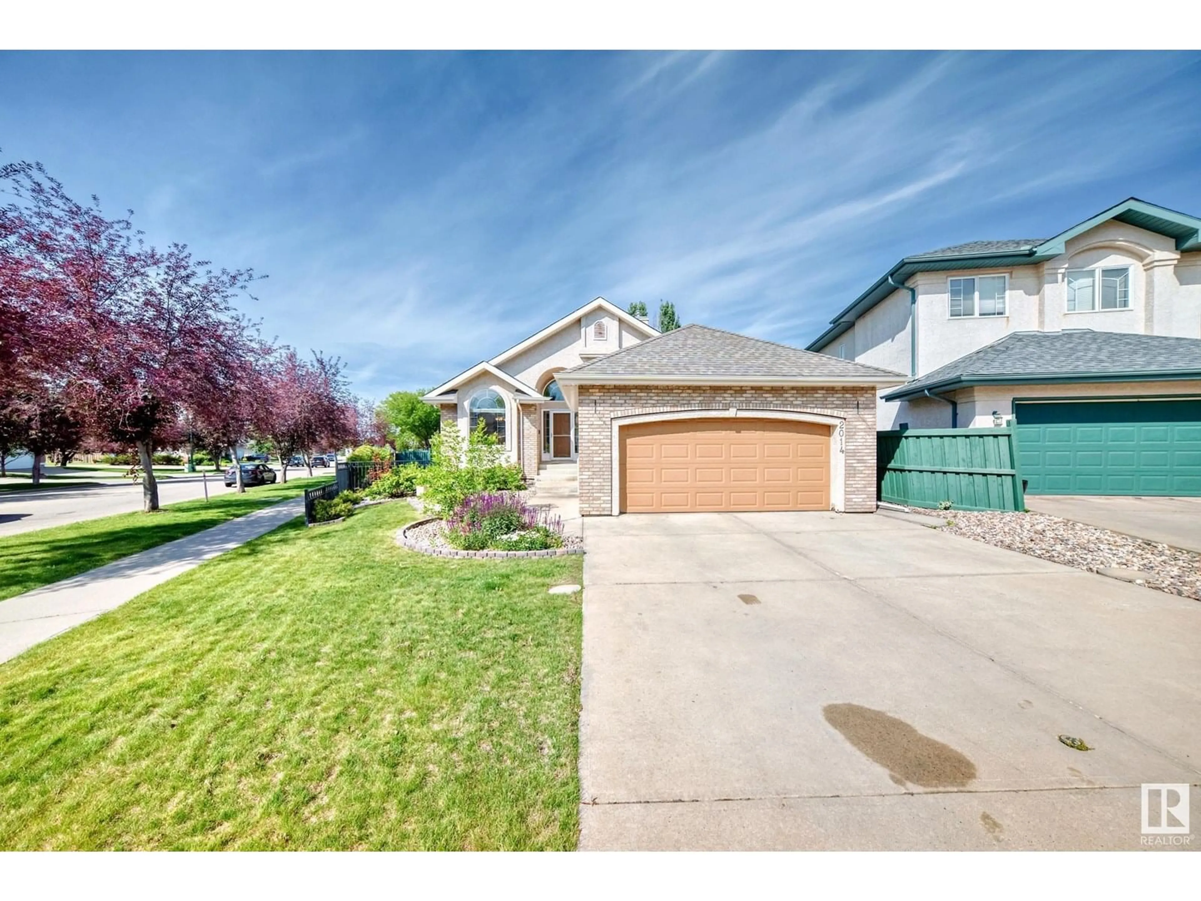 Unknown for 2014 HADDOW DR, Edmonton Alberta T6R2P2