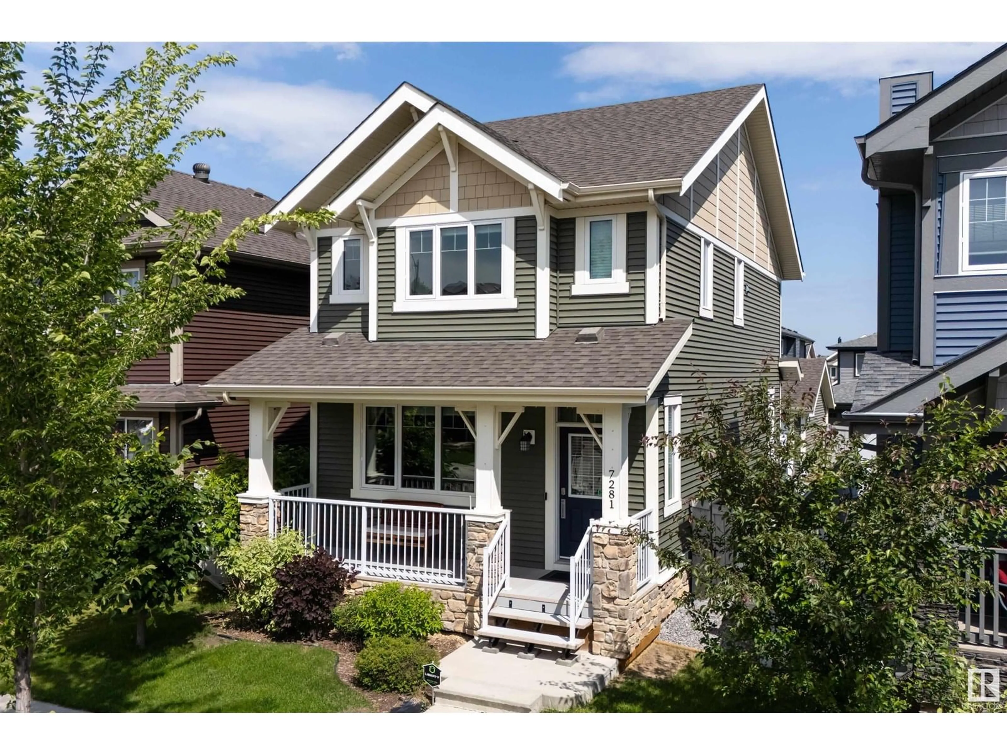 Home with vinyl exterior material, street for 7281 MORGAN RD, Edmonton Alberta T5E6V7