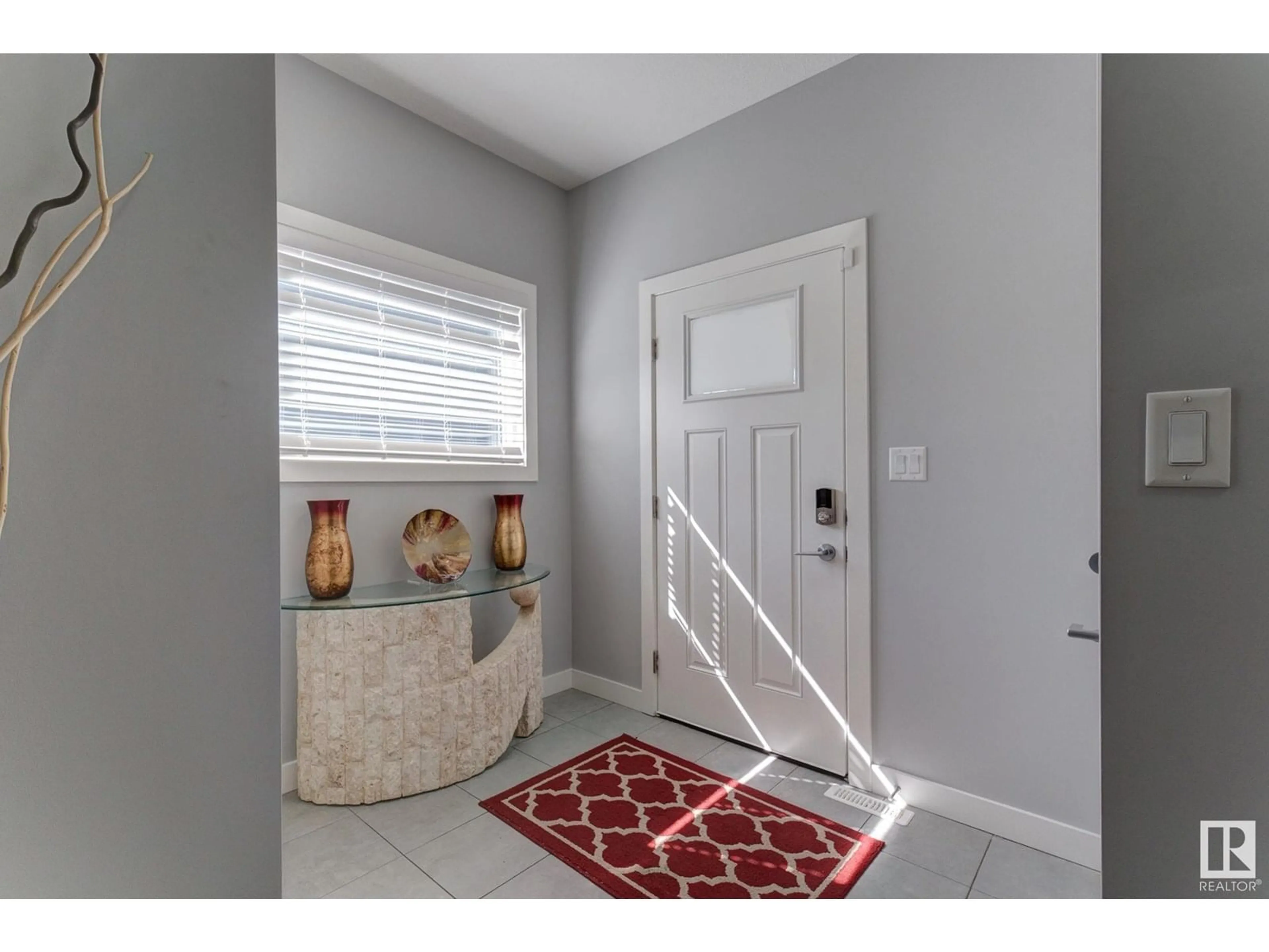 Indoor entryway for 66 JAMES CR, St. Albert Alberta T8N7S5