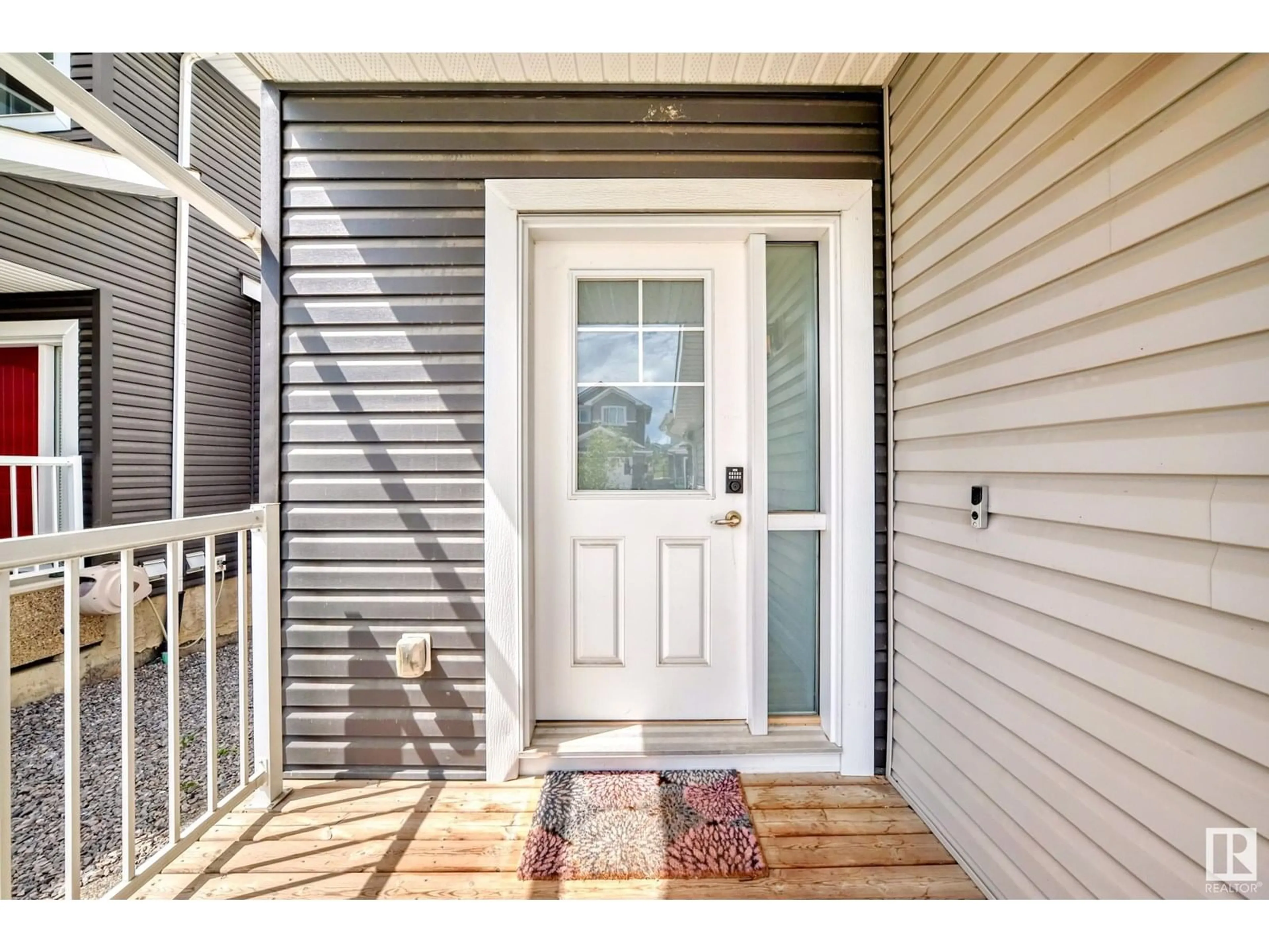 Indoor entryway for 2132 BLUE JAY PT, Edmonton Alberta T5S0H9