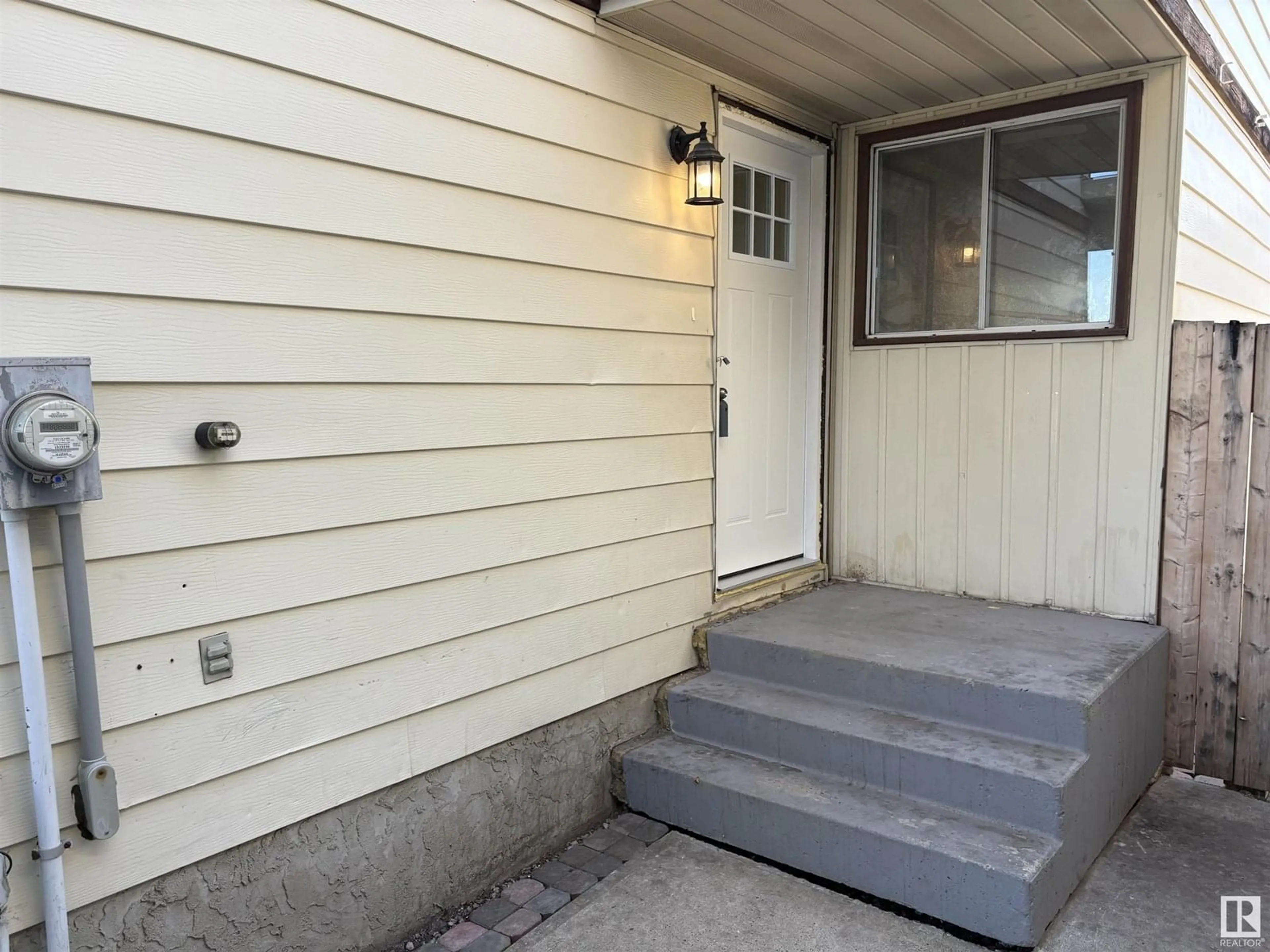 Unknown for 95 WELLINGTON CR, Spruce Grove Alberta T7X1K1