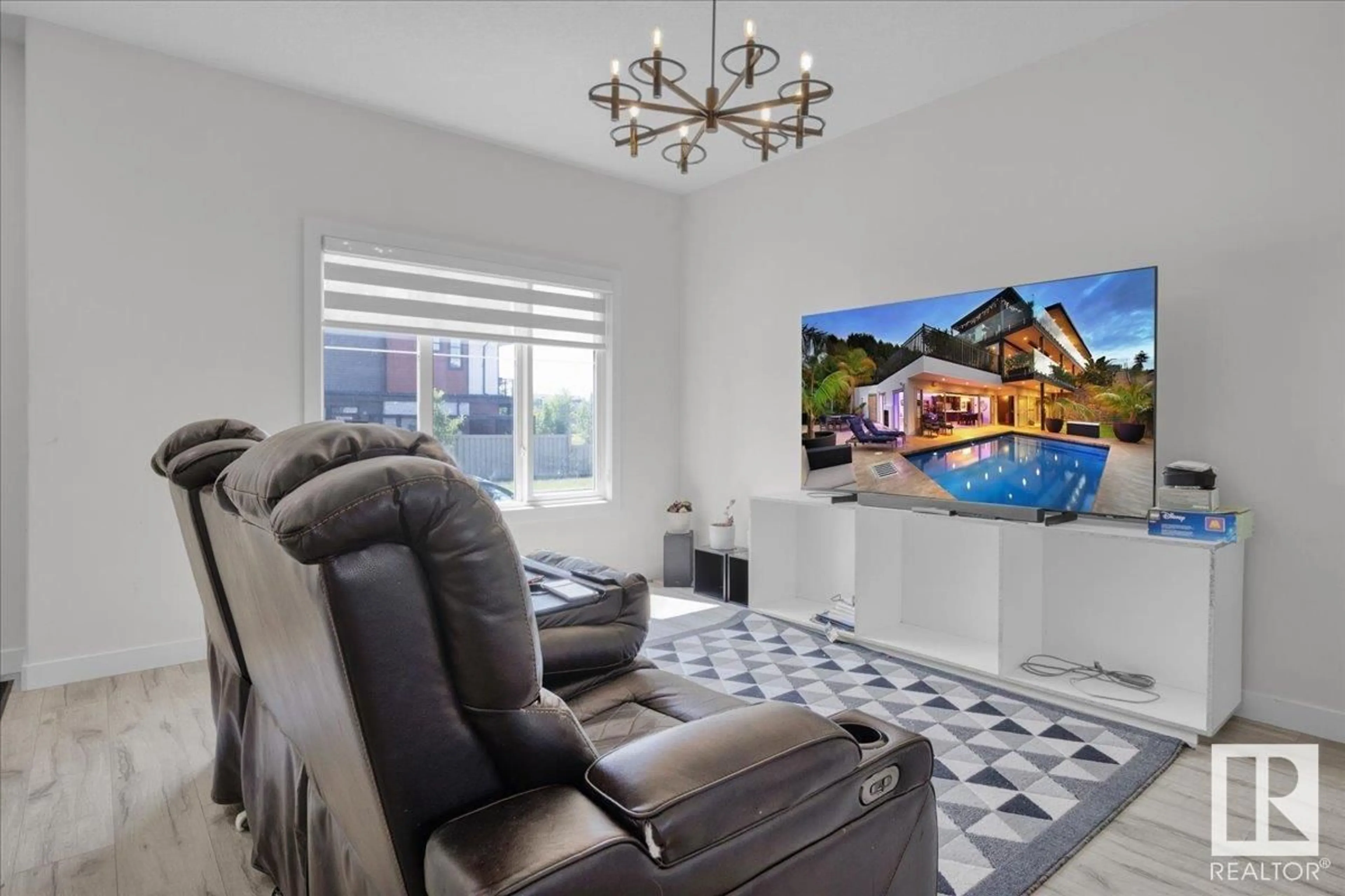 Home theater for 9490 COLAK LN, Edmonton Alberta T6W3Y8