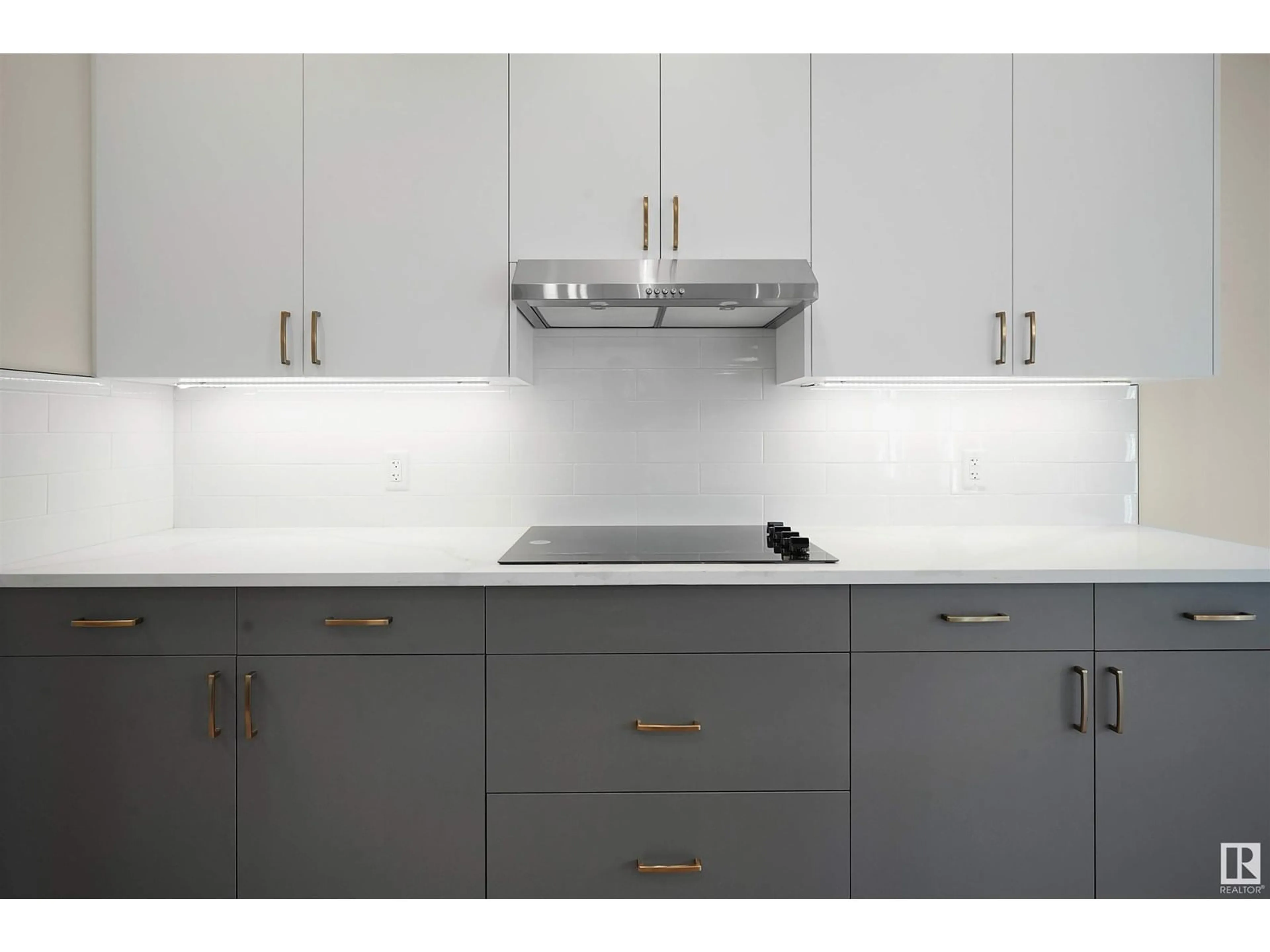 Contemporary kitchen, ceramic/tile floor for 3275 CHERNOWSKI WAY, Edmonton Alberta T6W5H2