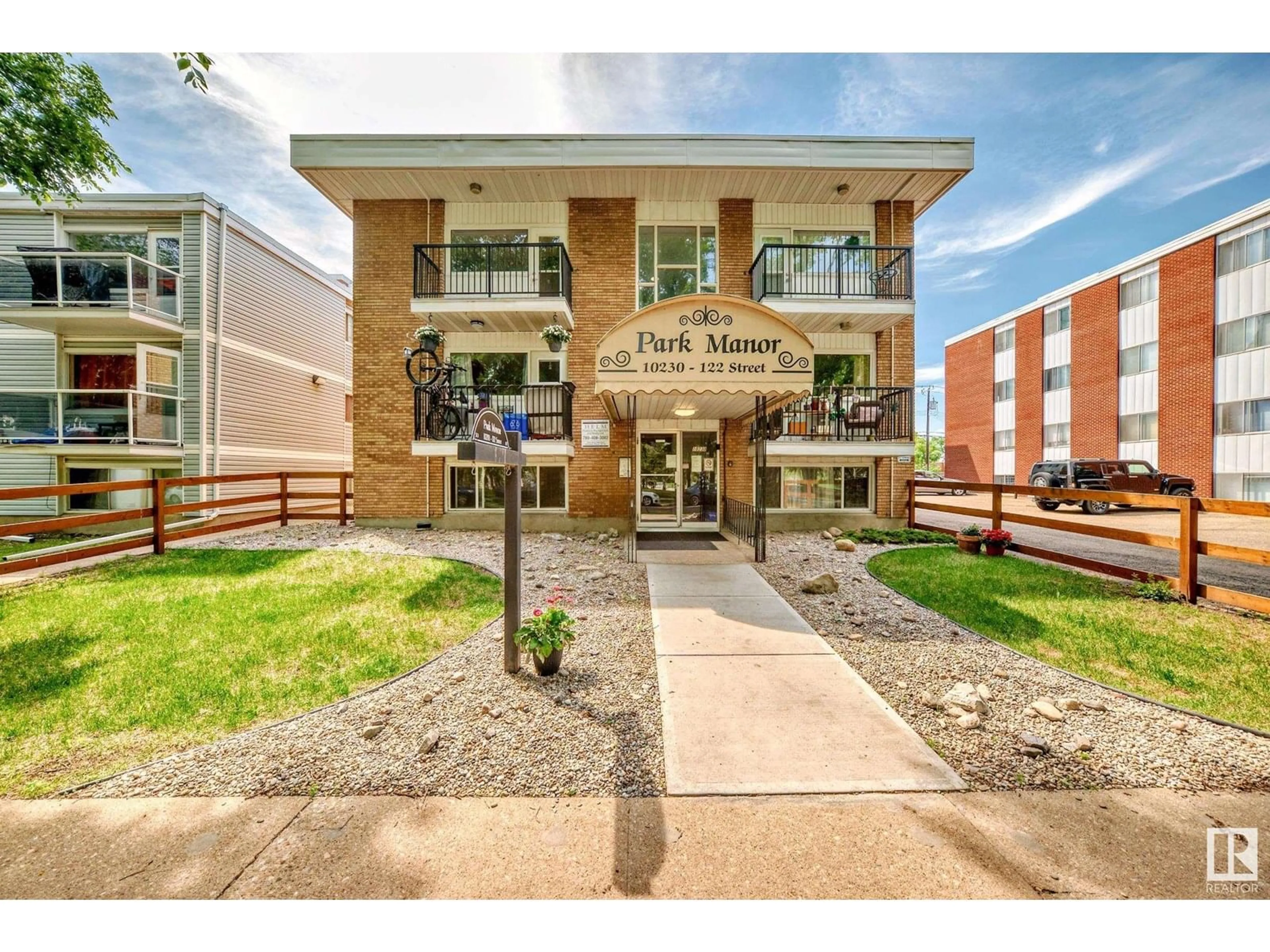 Unknown for #31 - 10230 122 ST, Edmonton Alberta T5N1L9