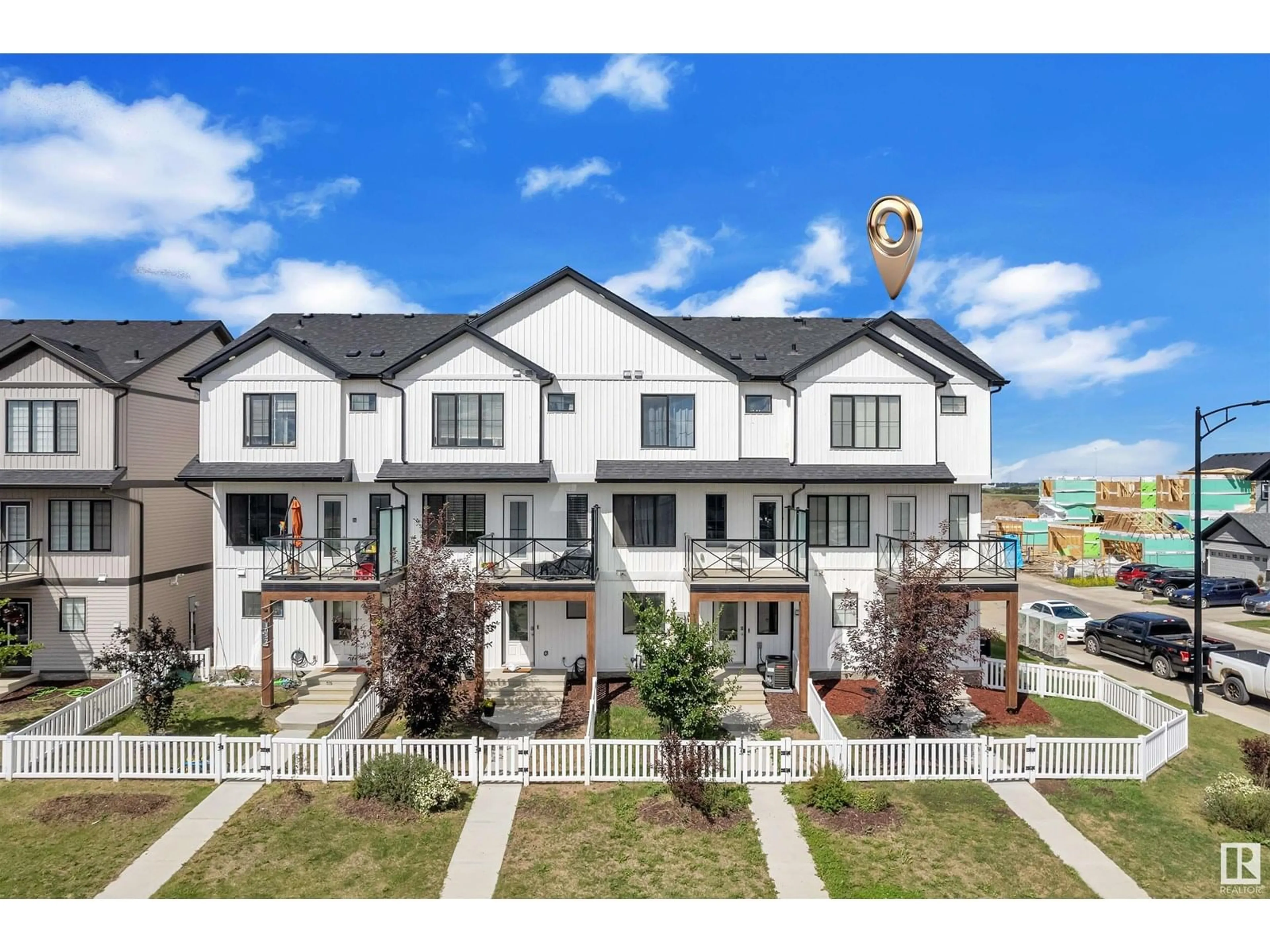 A pic from outside/outdoor area/front of a property/back of a property/a pic from drone, street for 1051 CY BECKER RD, Edmonton Alberta T5Y4B7