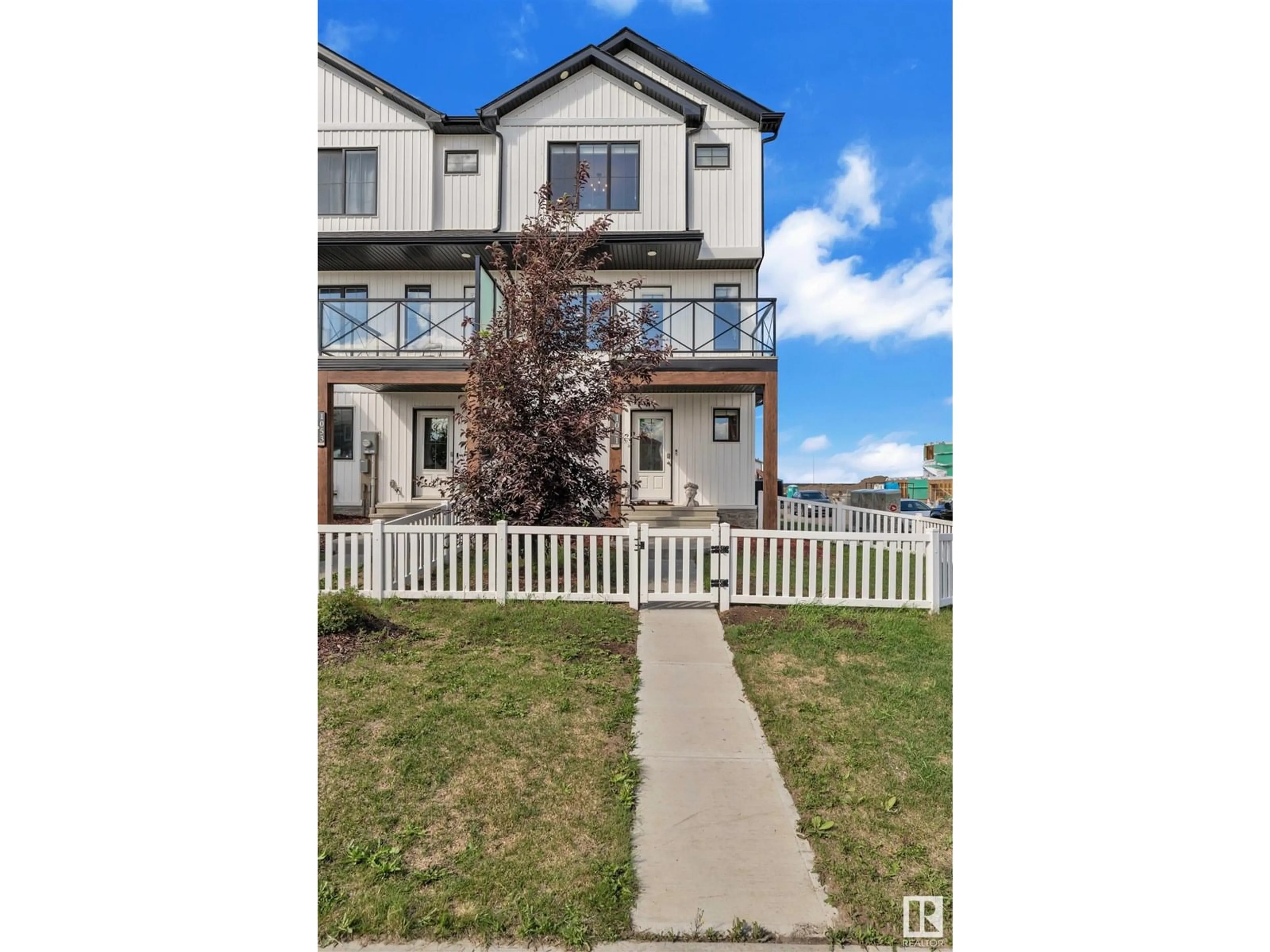 A pic from outside/outdoor area/front of a property/back of a property/a pic from drone, street for 1051 CY BECKER RD, Edmonton Alberta T5Y4B7
