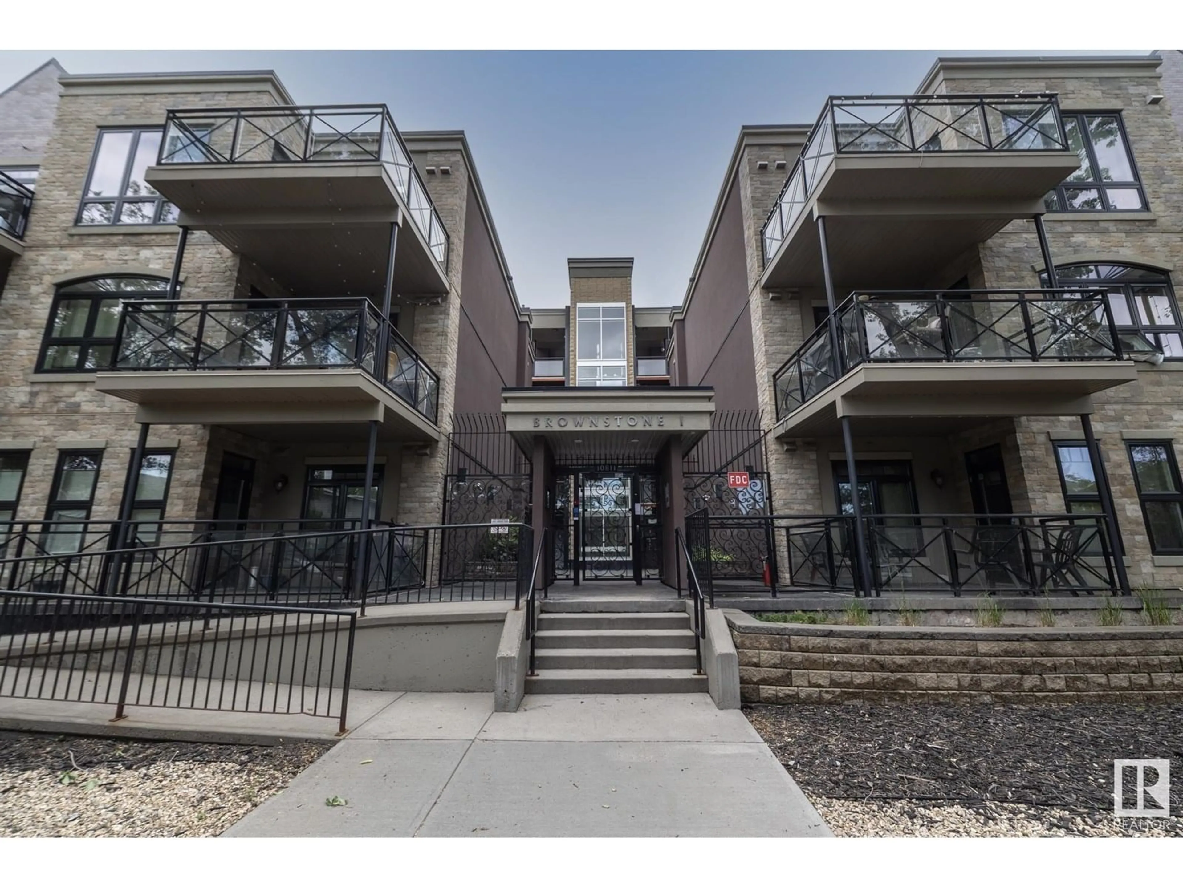 Unknown for #213 - 10811 72 AV, Edmonton Alberta T6E1A4