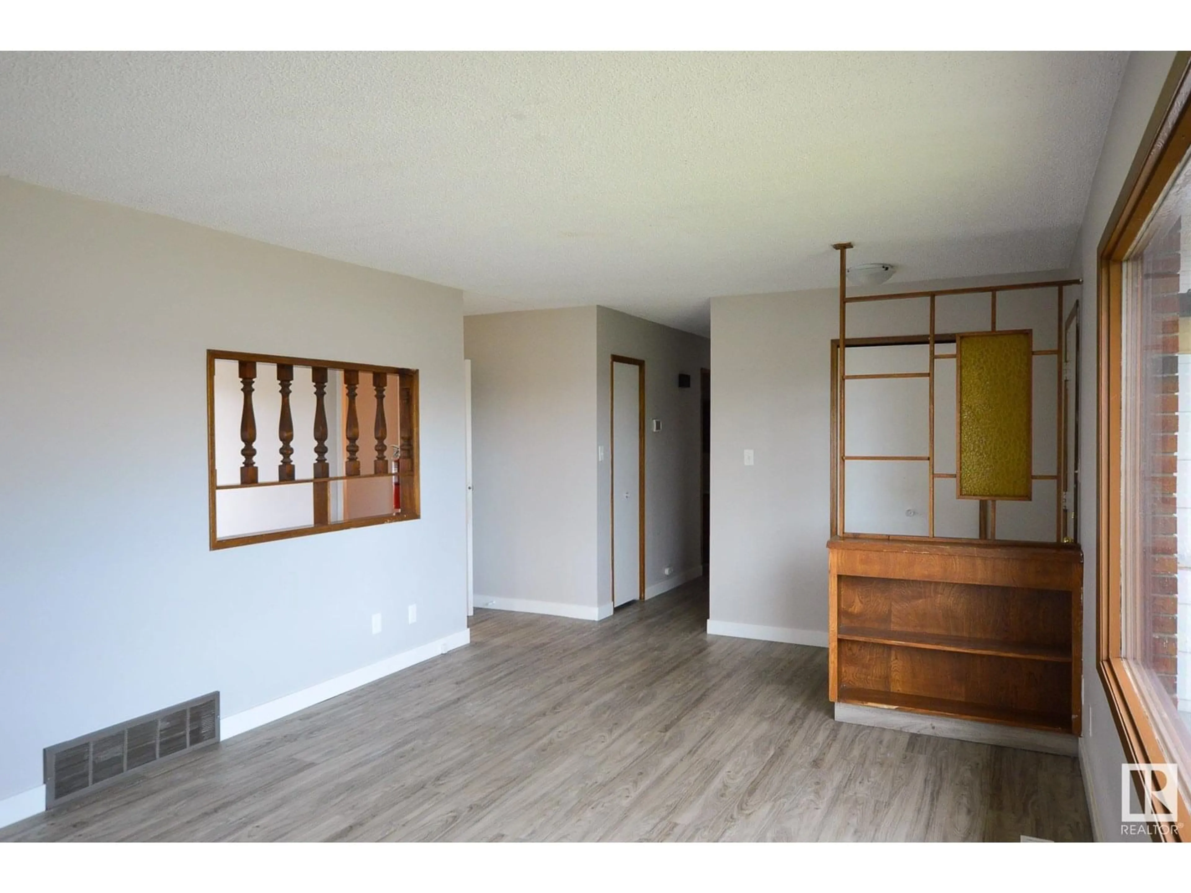 A pic of a room for 4406 47 AVE, Bonnyville Town Alberta T9N1H3