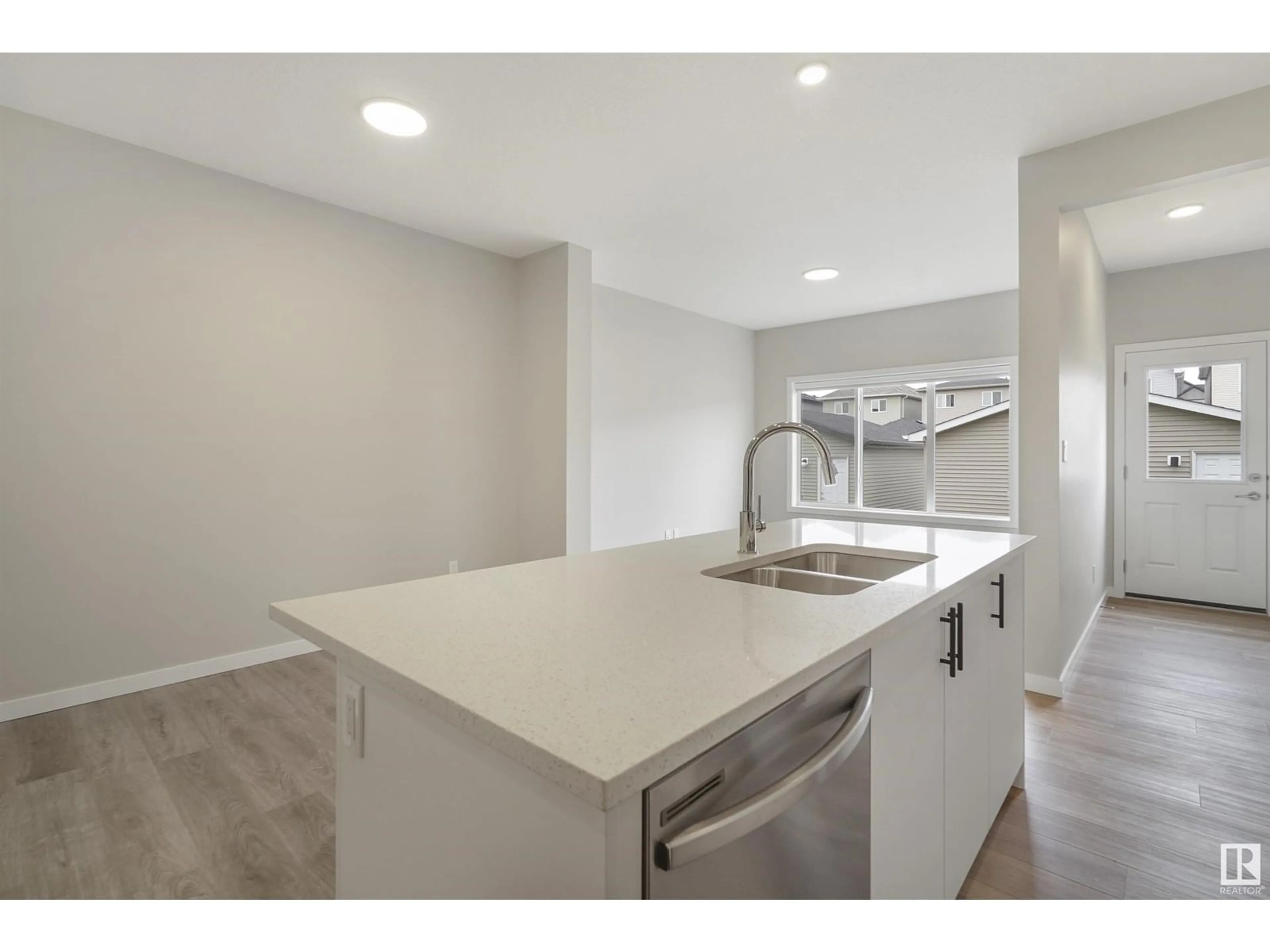 Open concept kitchen, unknown for 474 EDGEMONT DR, Edmonton Alberta T6M1J8