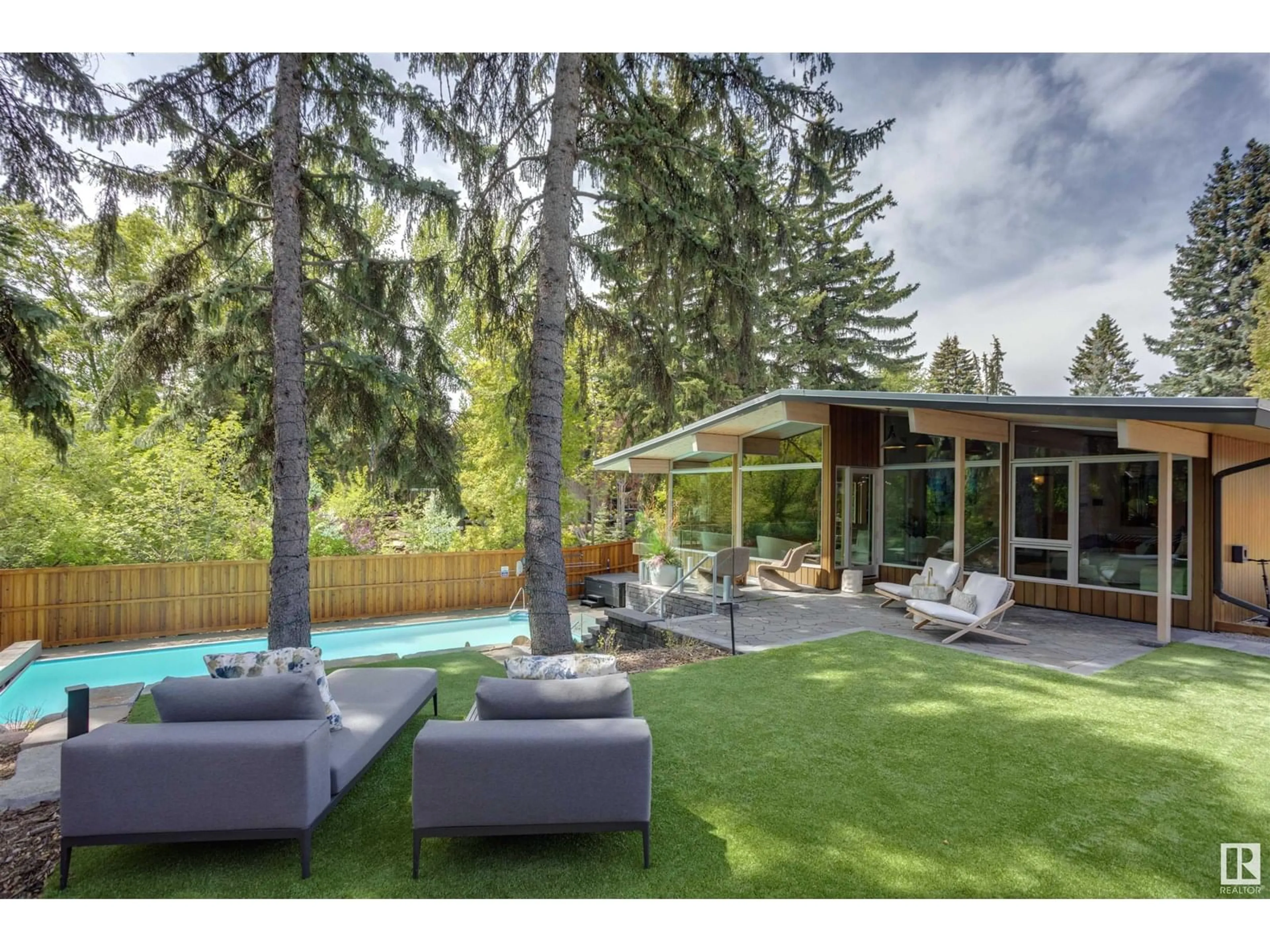 Patio, forest/trees view for 3 VALLEYVIEW CR, Edmonton Alberta T5R5S5