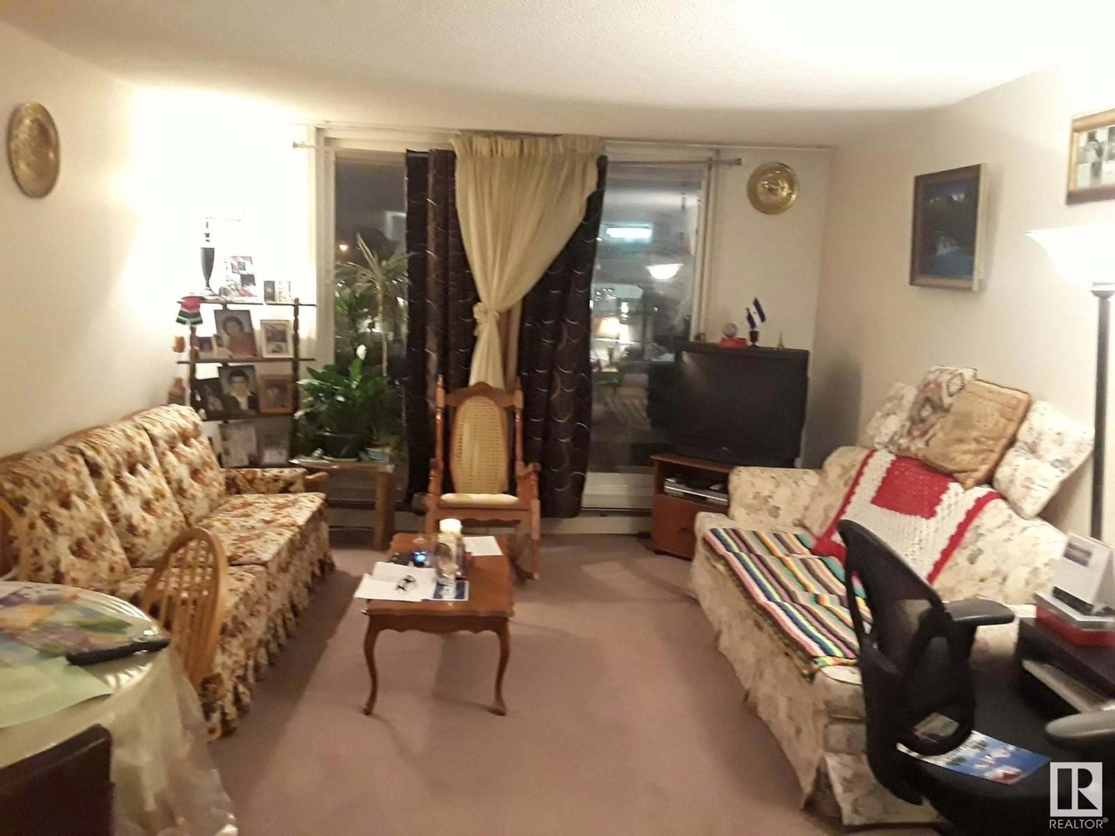 A pic of a room for #204 - 10160 116 ST, Edmonton Alberta T5K1V9