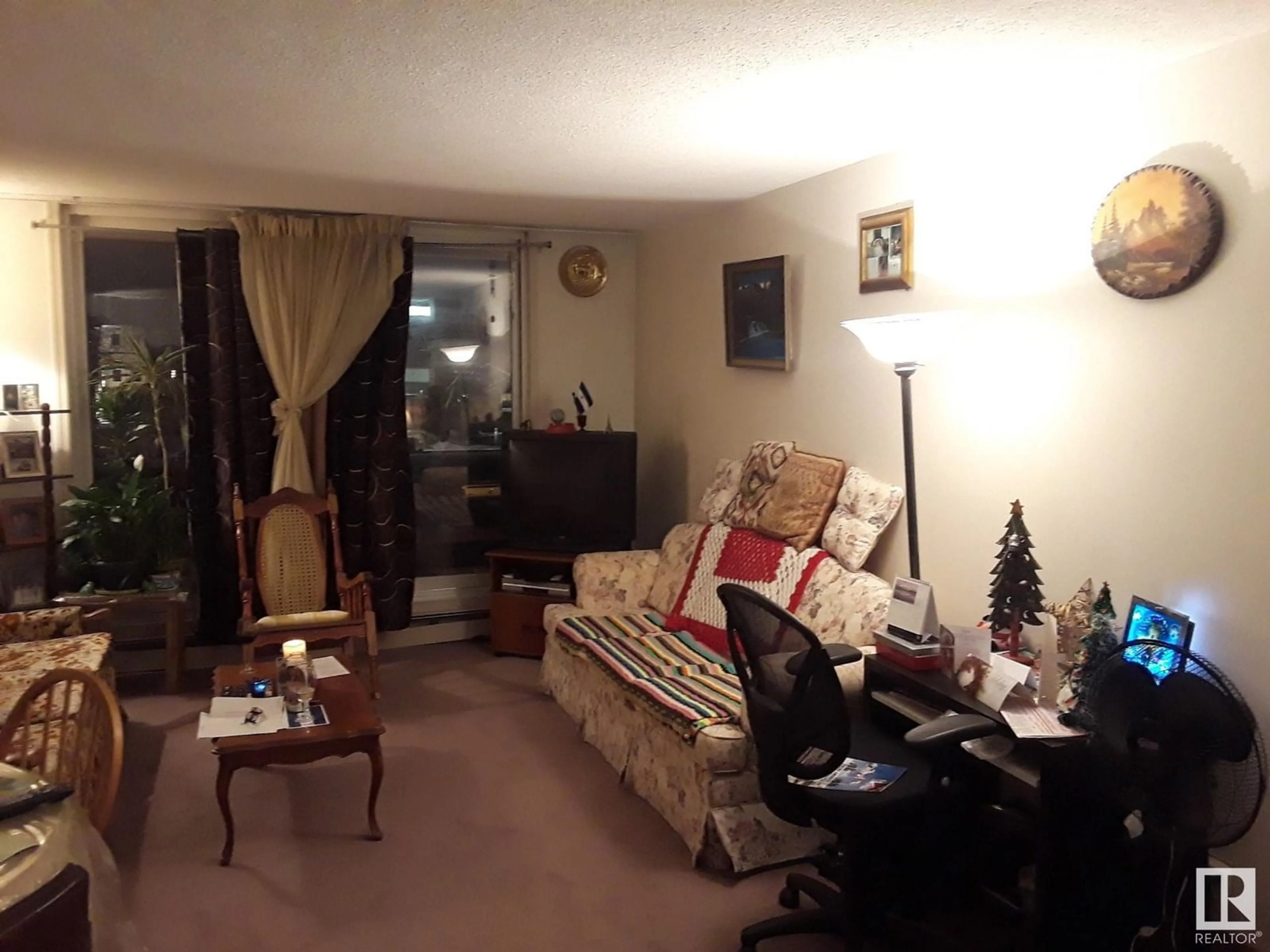 A pic of a room for #204 - 10160 116 ST, Edmonton Alberta T5K1V9