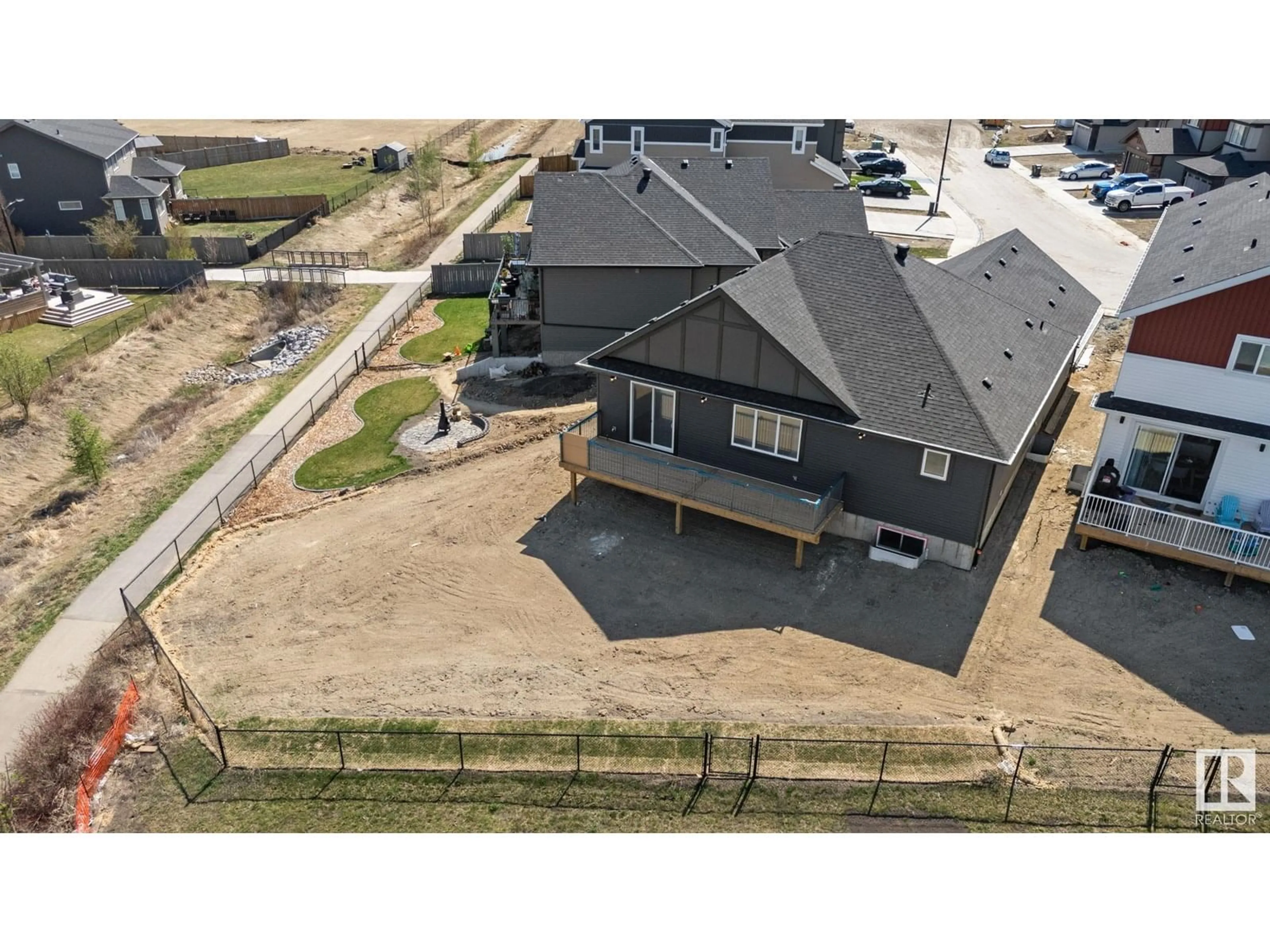A pic from outside/outdoor area/front of a property/back of a property/a pic from drone, unknown for 20908 128 AV, Edmonton Alberta T5S0R6