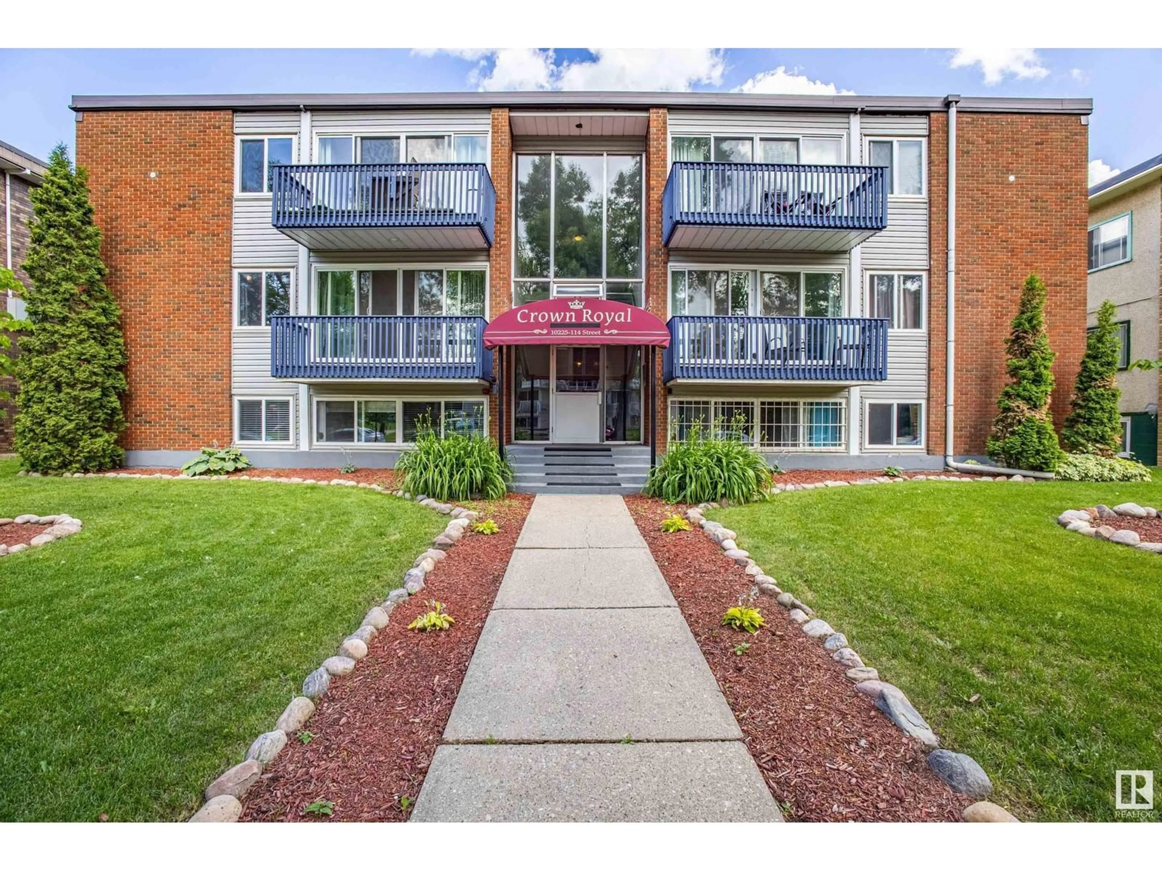 Unknown for #302 - 10225 114 ST, Edmonton Alberta T5K1S1