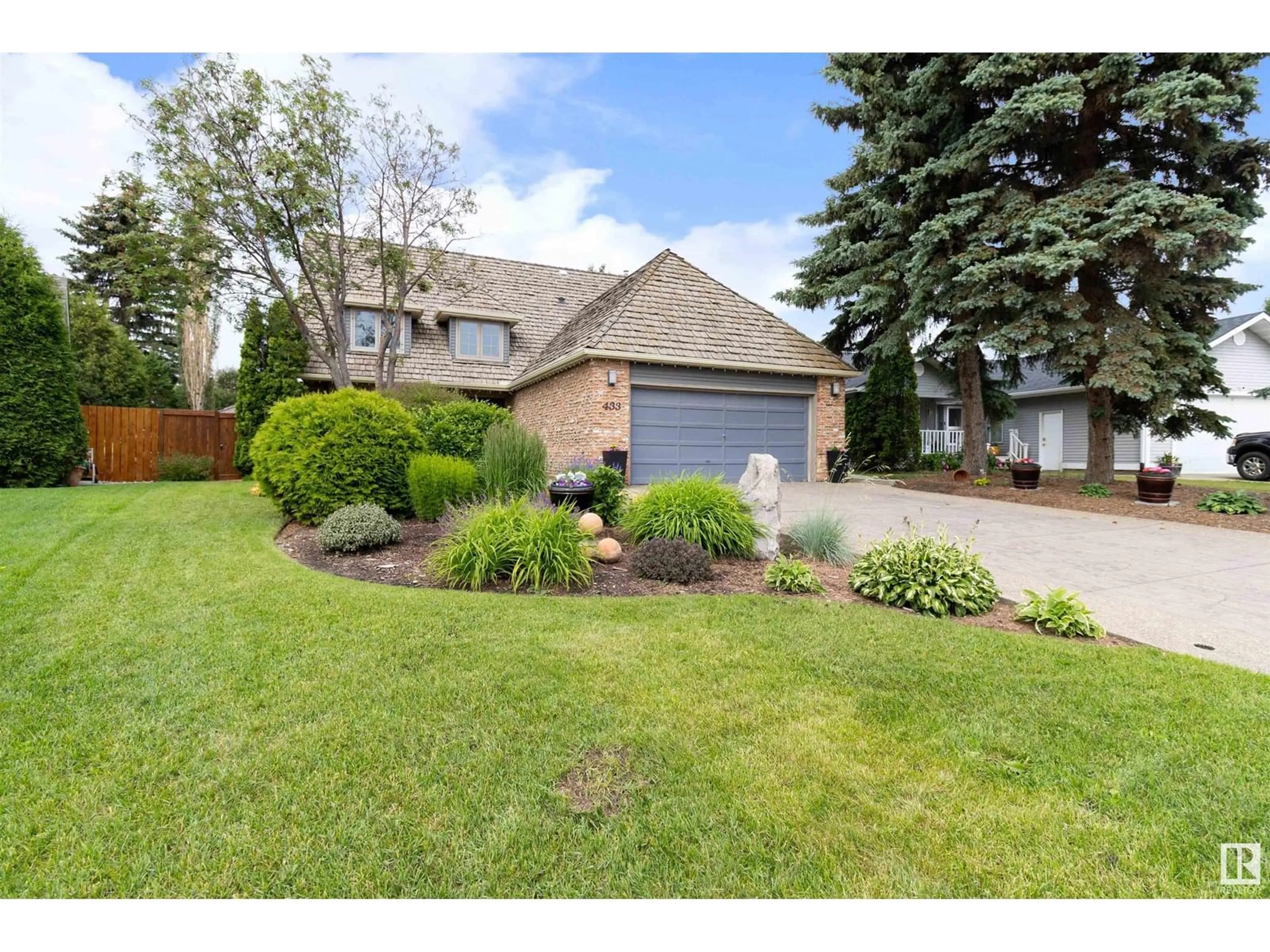 Unknown for 433 VILLAGE DR, Sherwood Park Alberta T8A4K1
