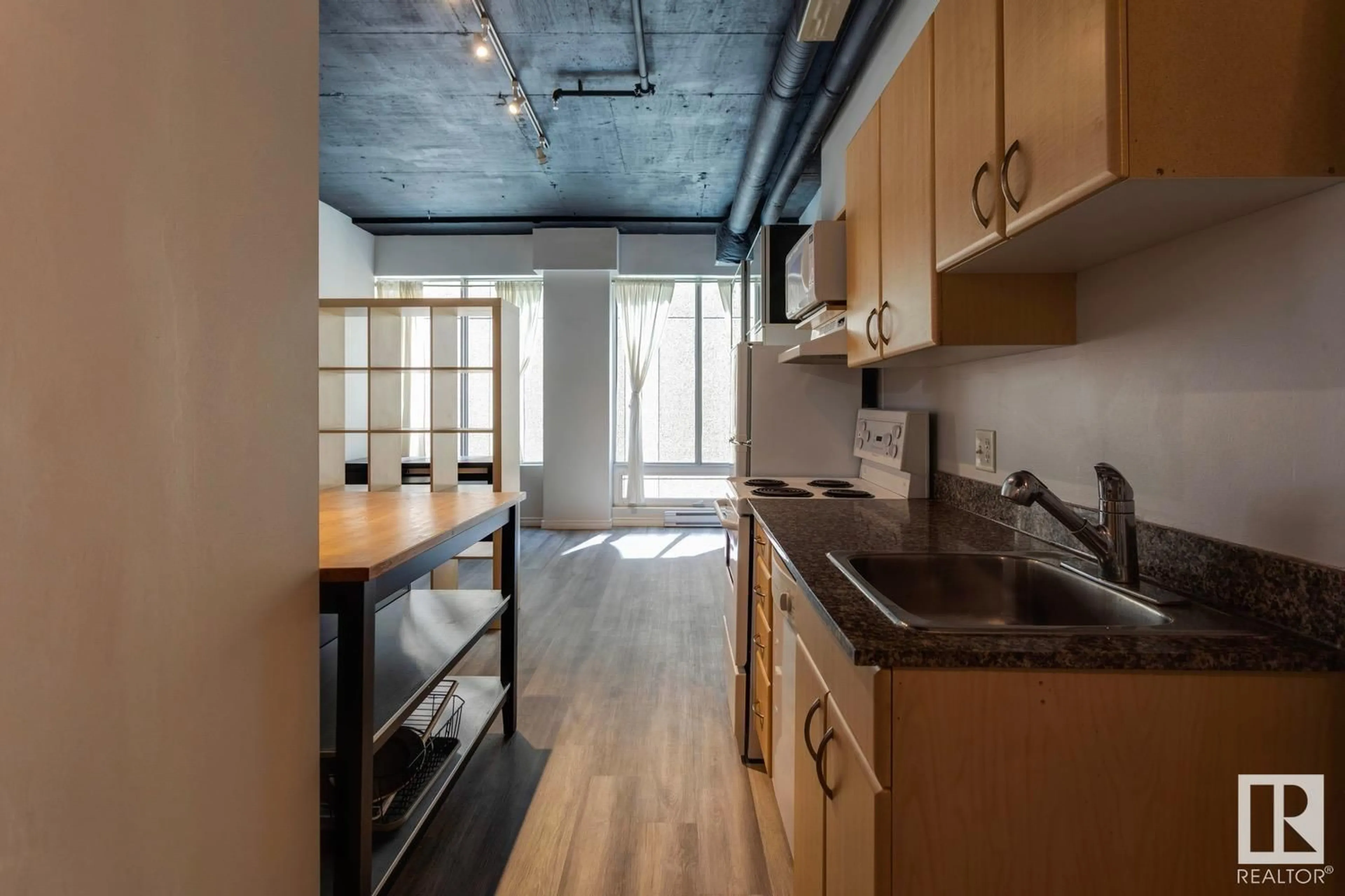 Standard kitchen, unknown for #507 - 10024 JASPER AV, Edmonton Alberta T5J1R9