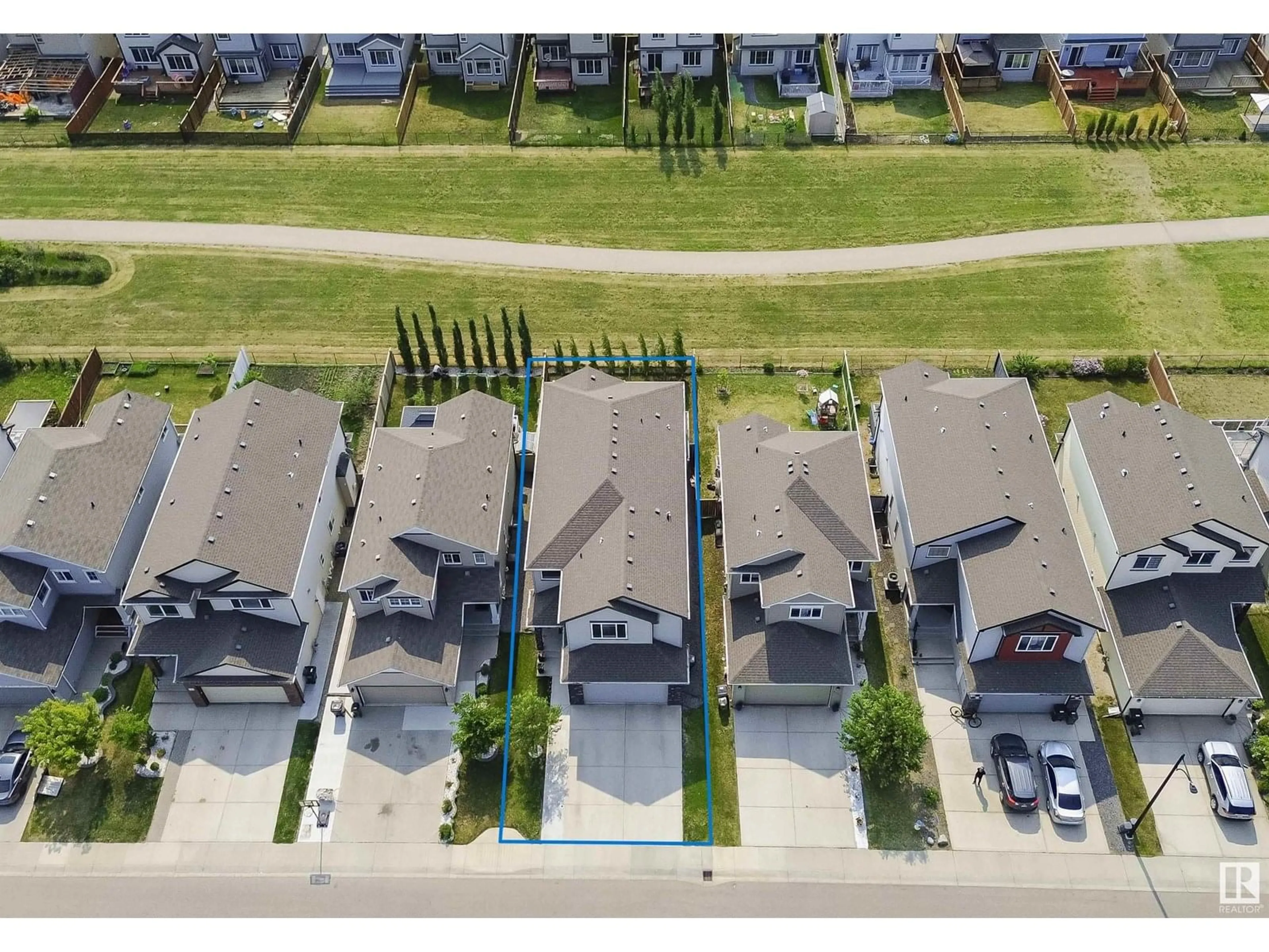 A pic from outside/outdoor area/front of a property/back of a property/a pic from drone, street for 5227 18 AV, Edmonton Alberta T6X1Y1