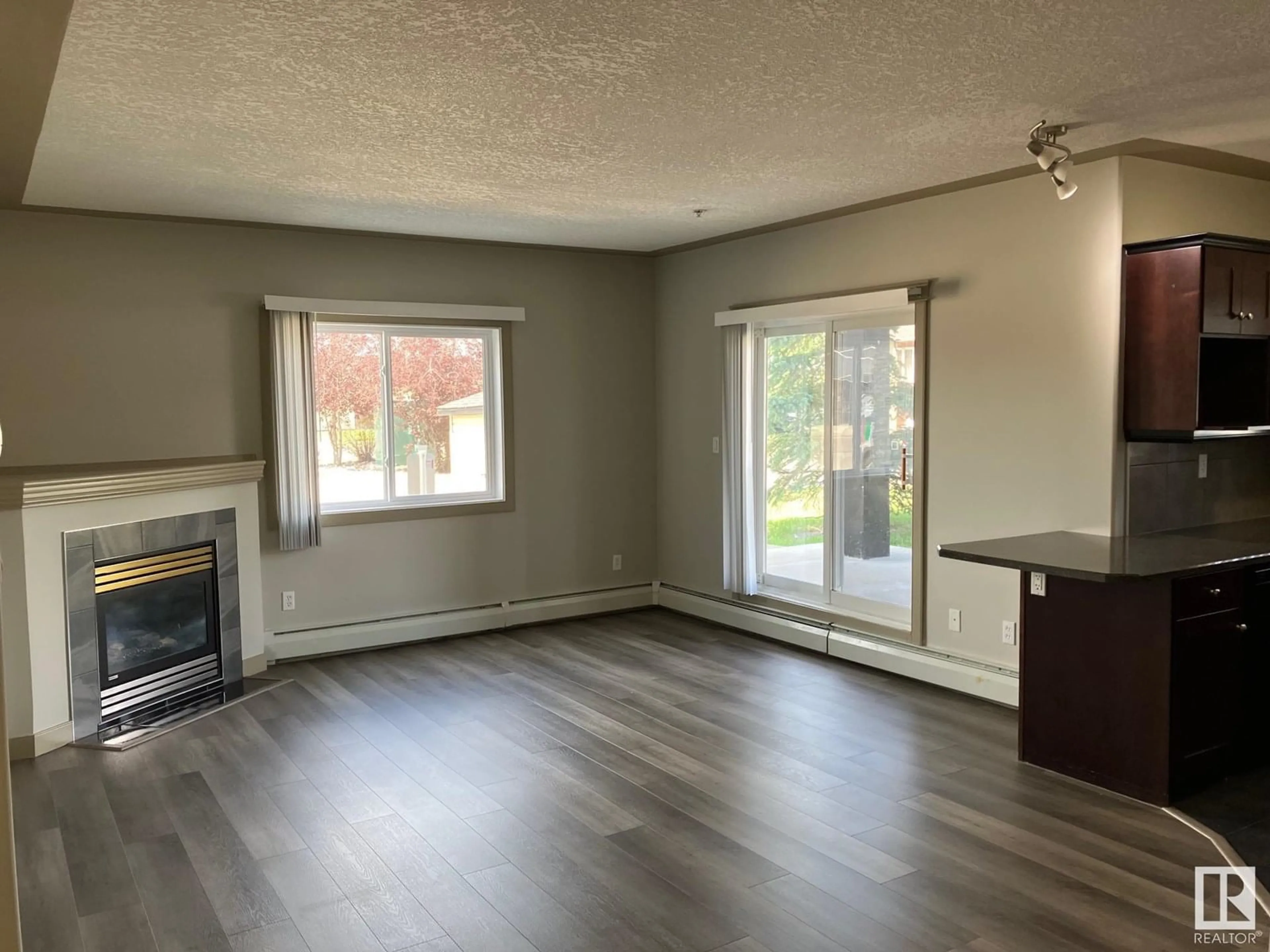 A pic of a room for #101 - 4415 48 ST, Leduc Alberta T9E5Y3