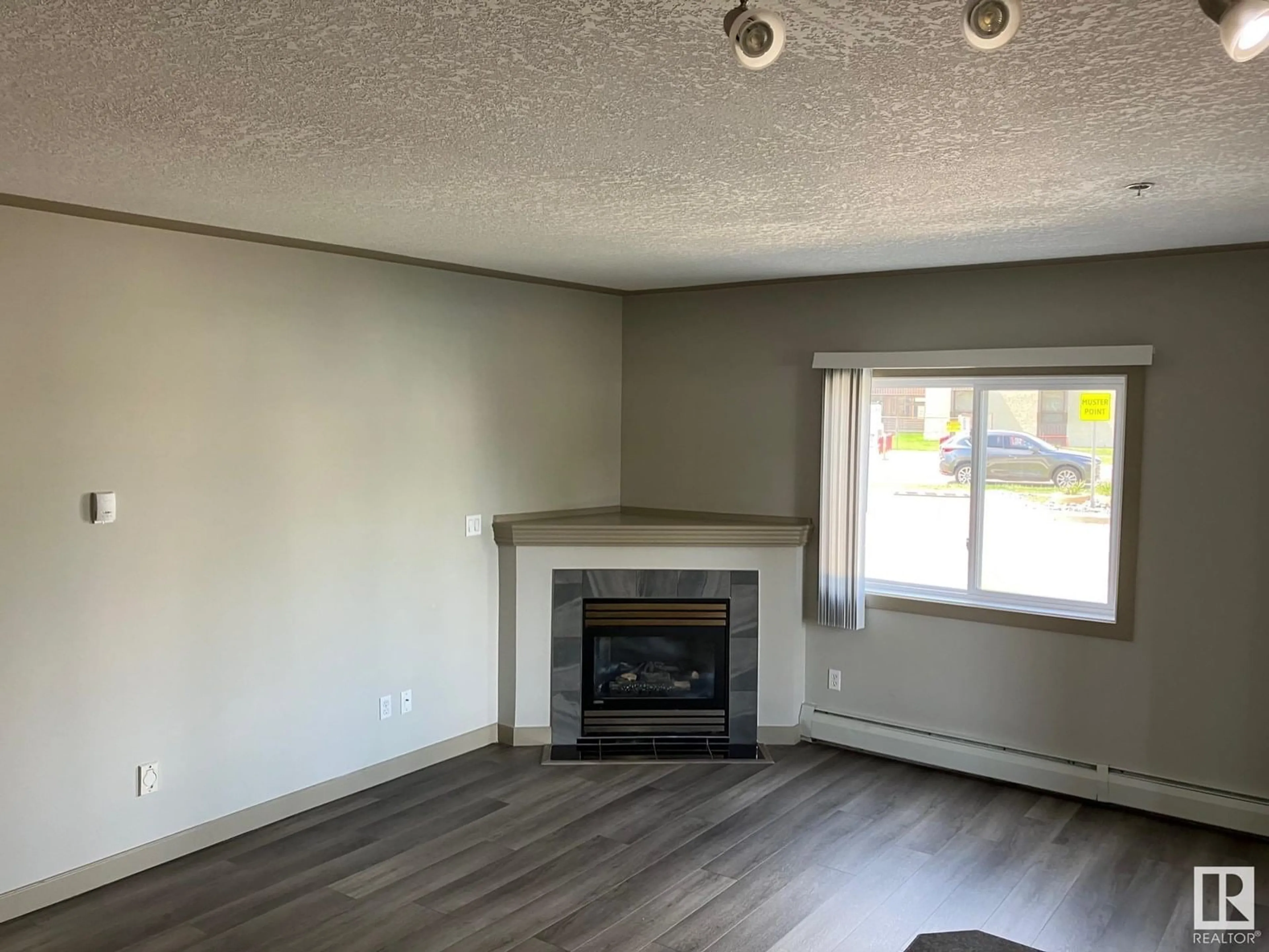 A pic of a room for #101 - 4415 48 ST, Leduc Alberta T9E5Y3