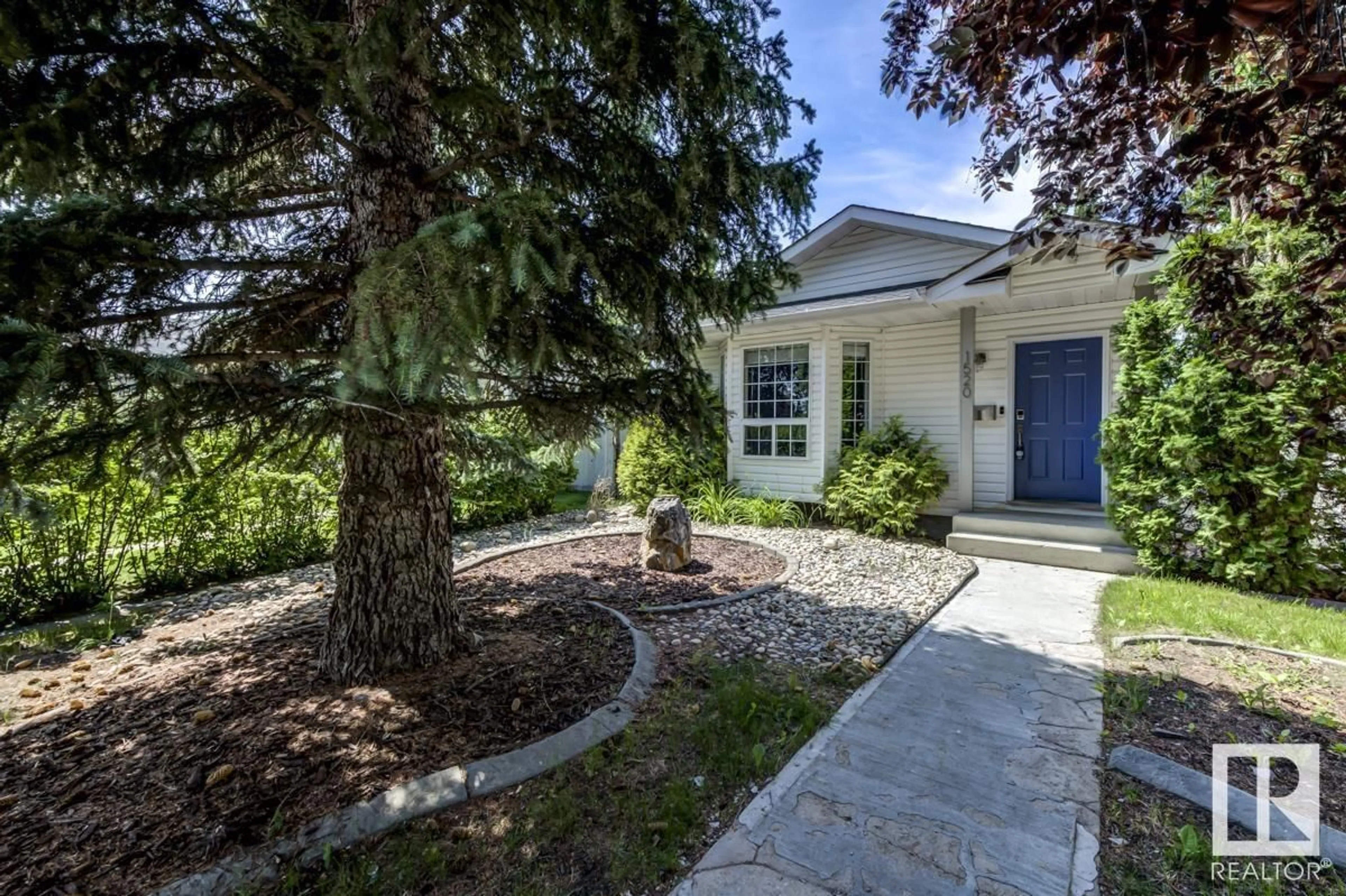 Unknown for 1520 80A ST, Edmonton Alberta T6K4E2